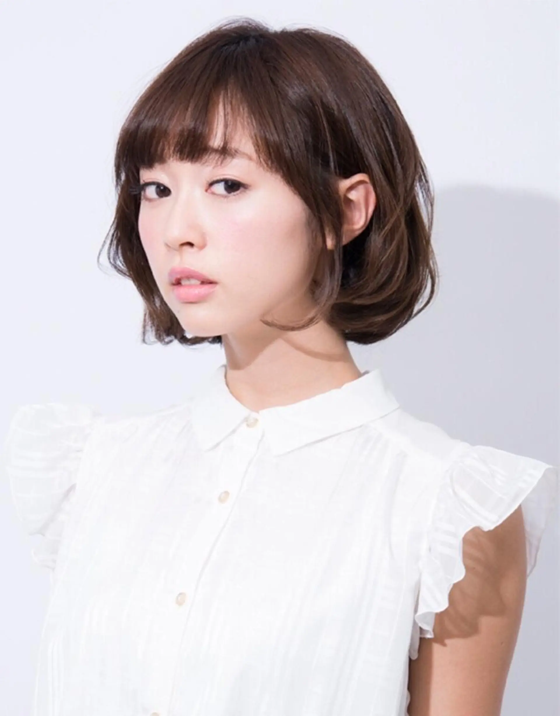 ショート パーマ 趙 英来のヘアスタイル
