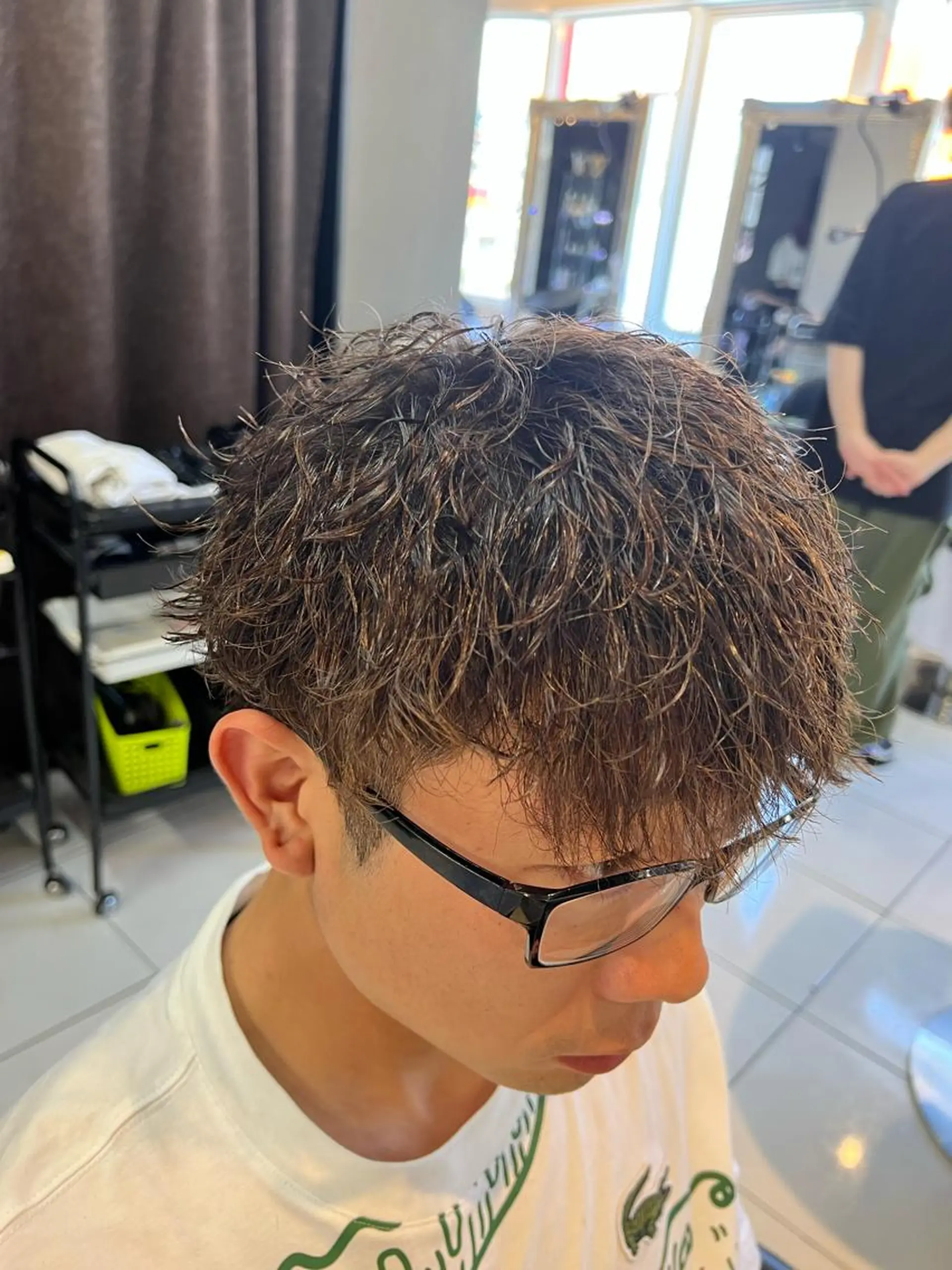 パーマ メンズ センターパート フェードカット カルマパーマ マッシュ メンズパーマ パーマ特化美容師 茂木広幸のヘアスタイル