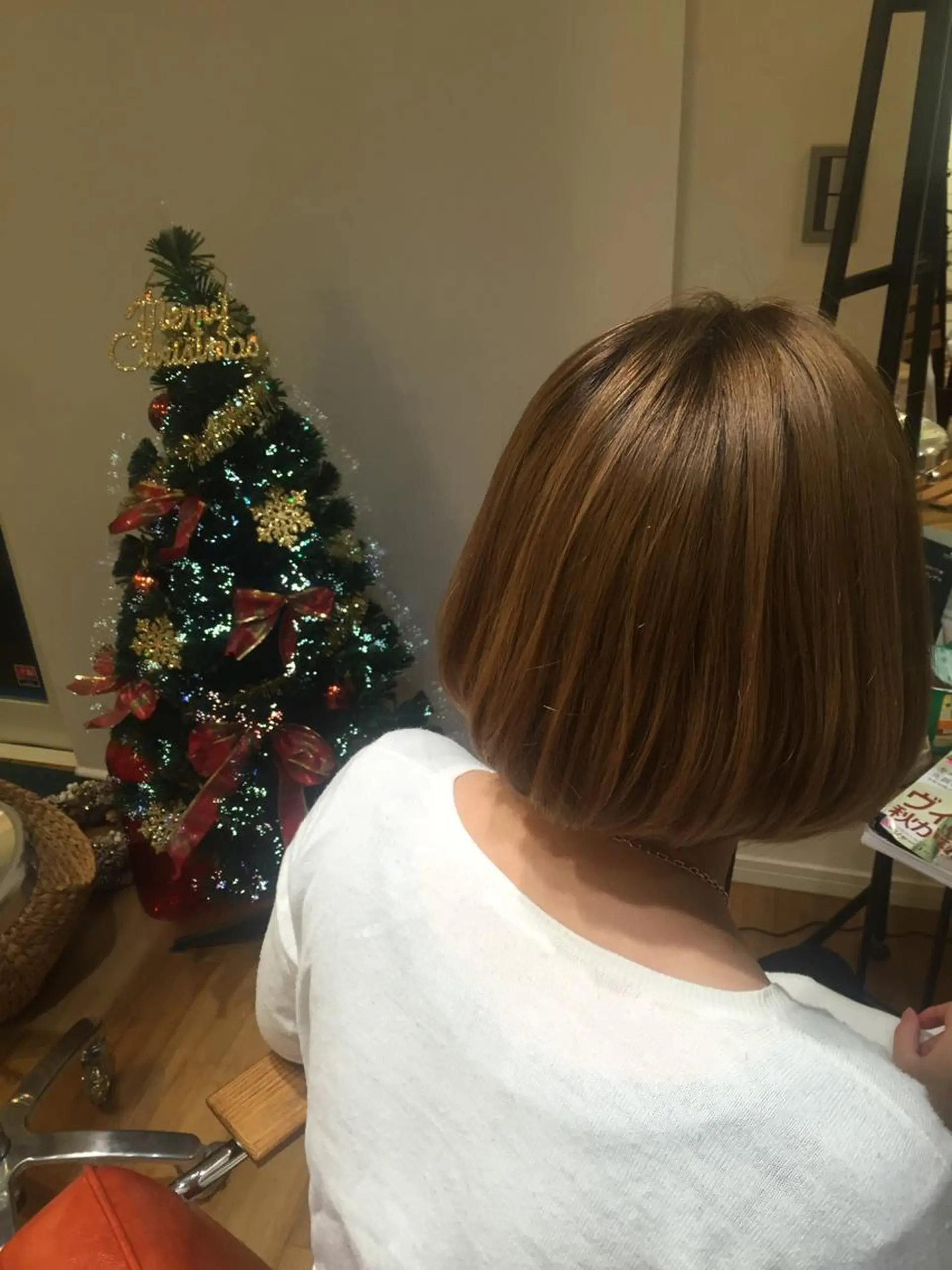 ミディアム カラー MAKEーUP WARMのヘアスタイル