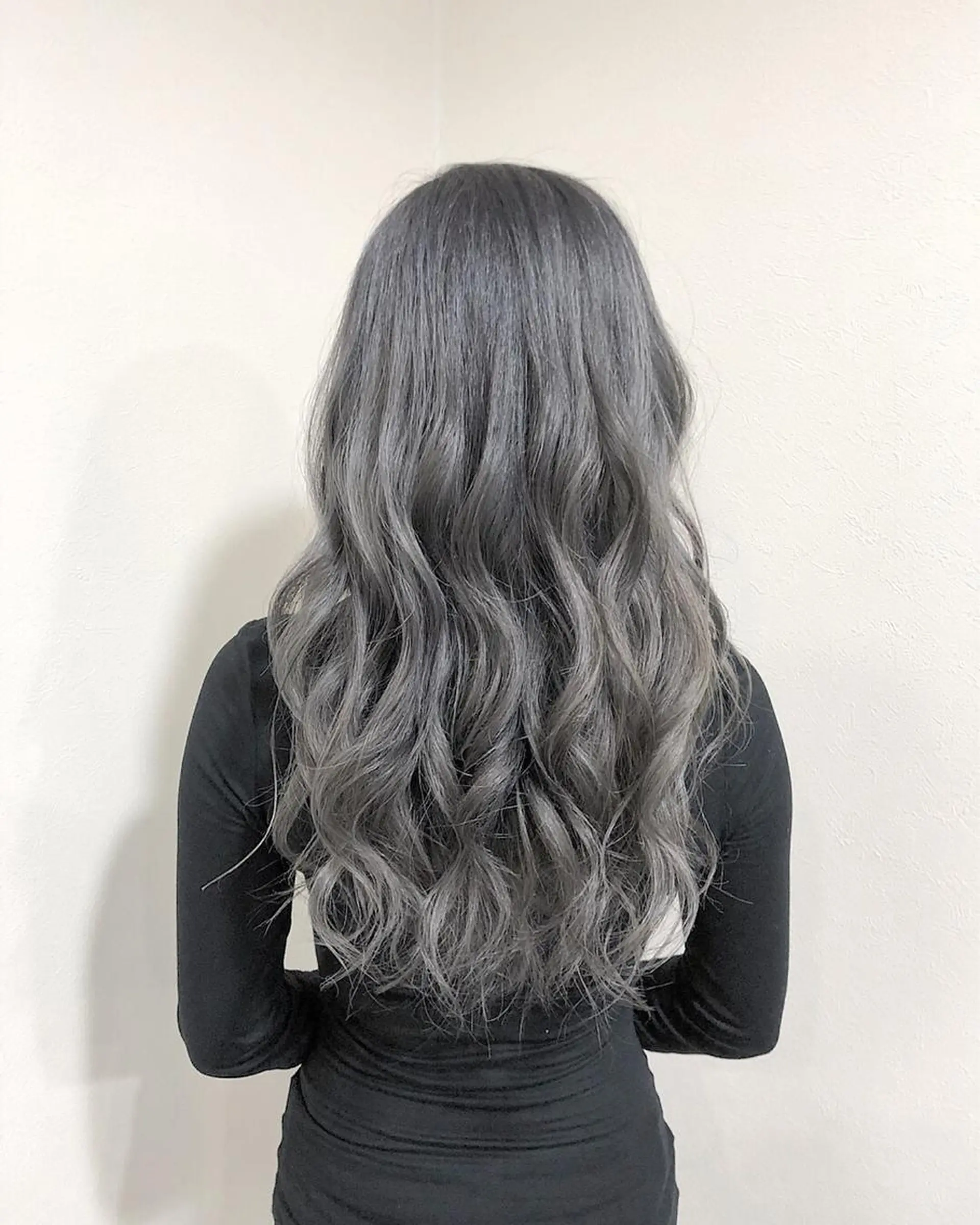 ロング ヤマグチ ヒカルのヘアスタイル