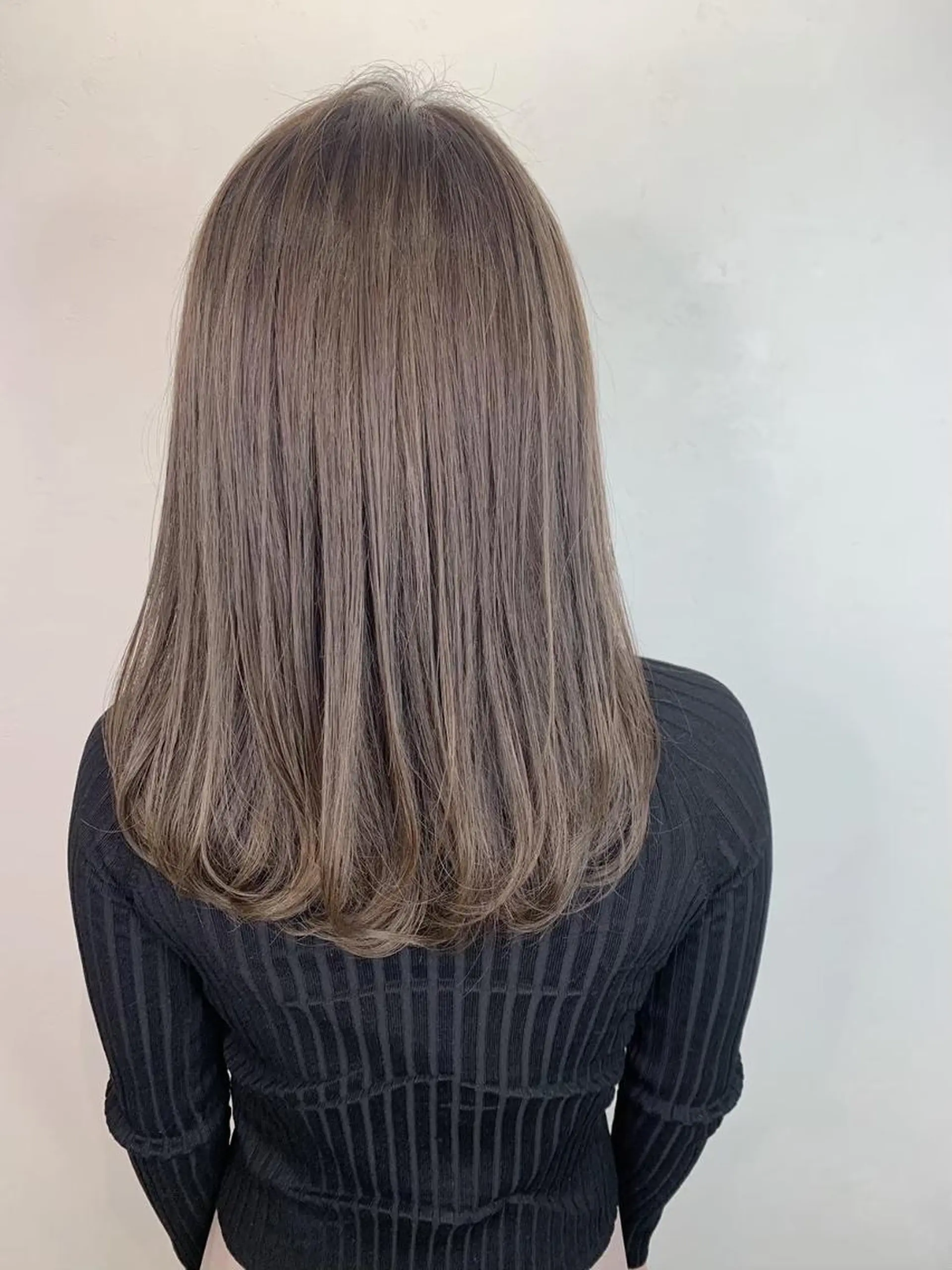 ミディアム 外国人風カラー ハイライト 髪質改善 似合わせカット トリートメント saho .のヘアスタイル