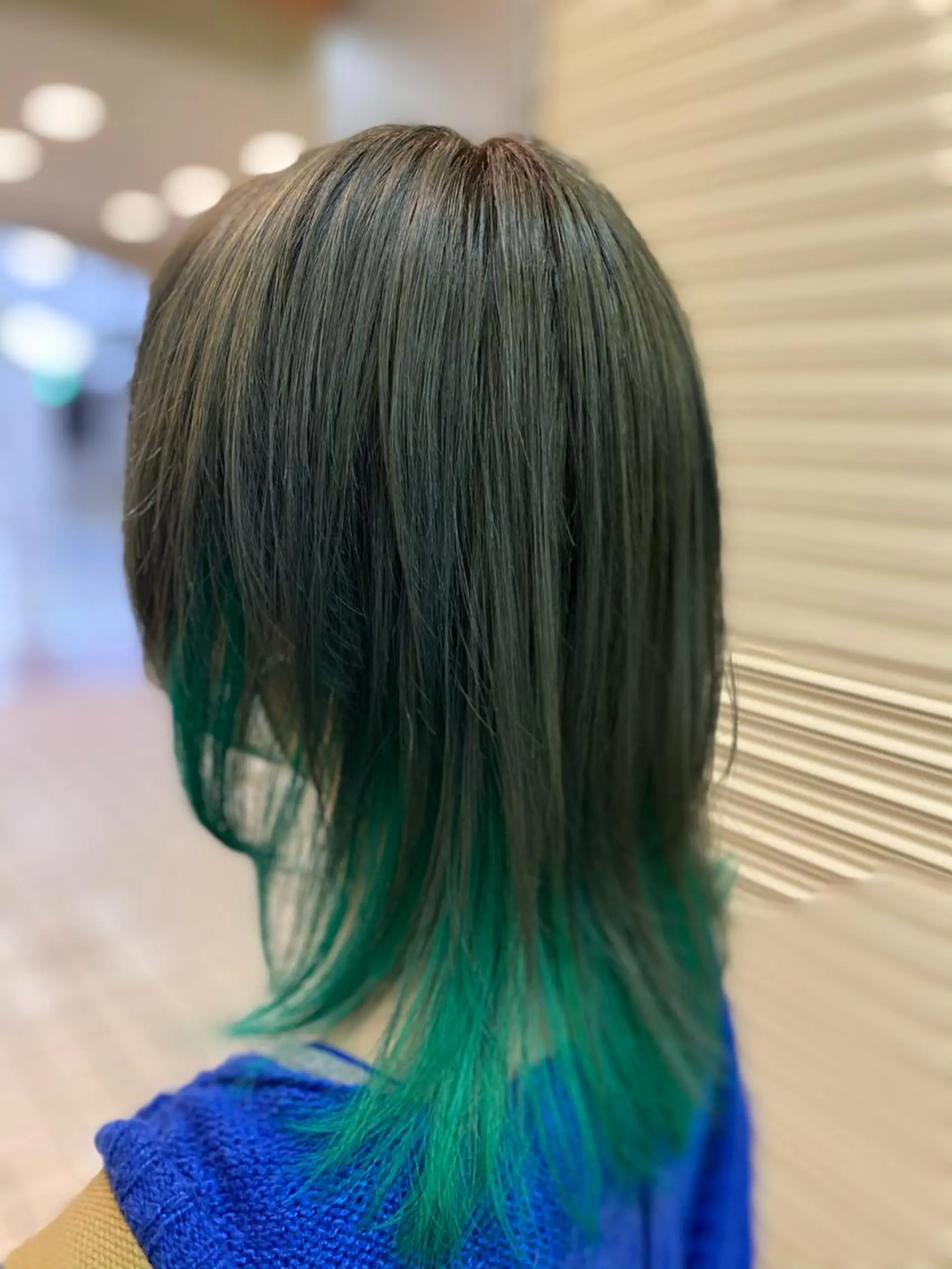 ミディアム カラー 黒川 奨のヘアスタイル