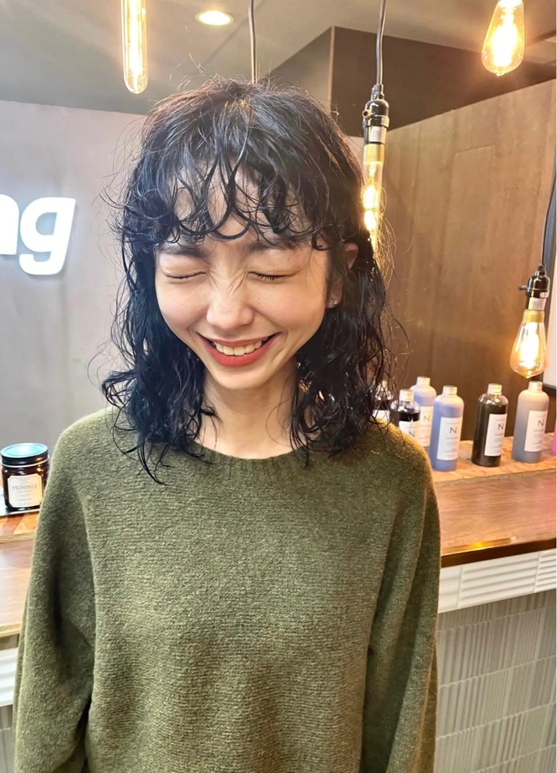 セミロング カラー パーマ ヘアアレンジ メンズ キッズ ネイル マツエク・マツパ メンズパーマ セミロングパーマ カット パーマ トリートメント tatsumi/ボブ ウルフ/レイヤーのヘアスタイル