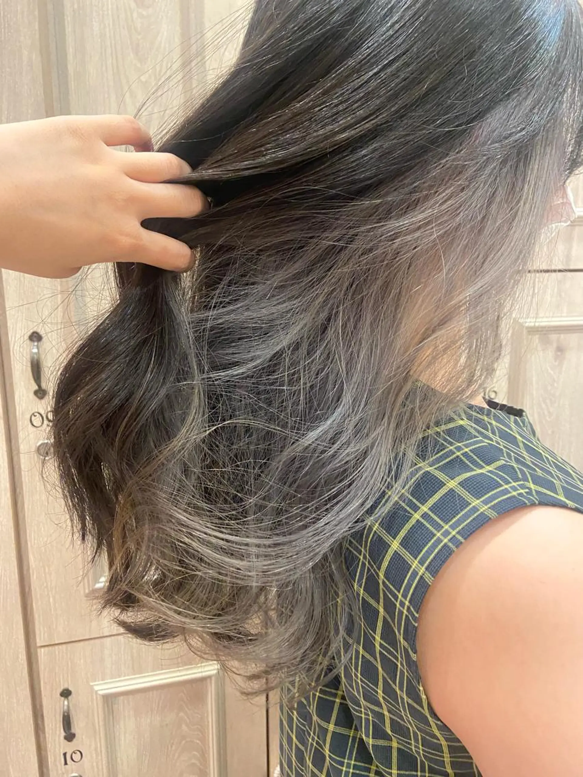 ロング カラー 🕊顔まわりカット ／インナーカラー🕊のヘアスタイル