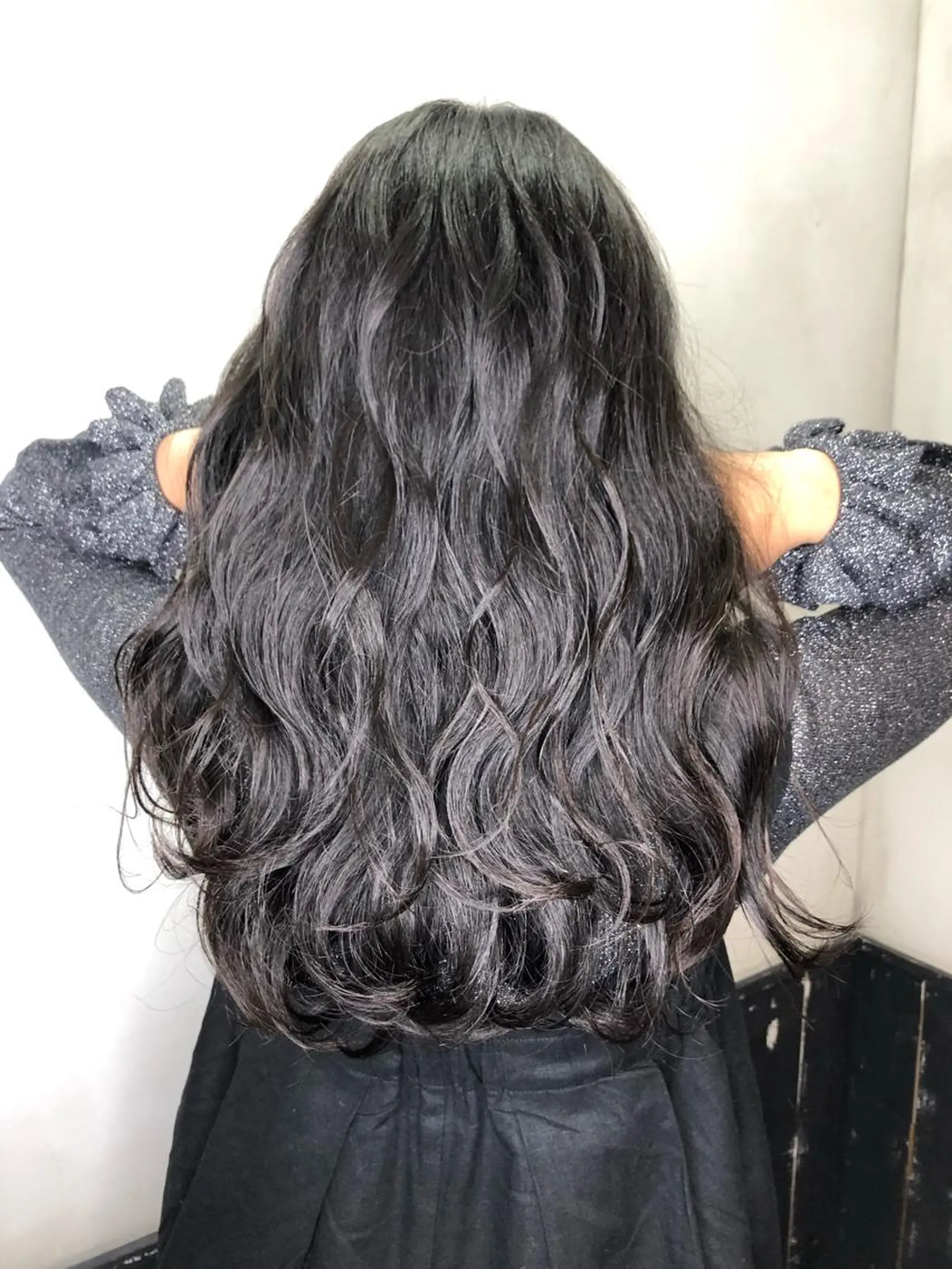 セミロング カラー パーマ 透明感カラー ダークグレー イルミナカラー 美髪矯正 🌈髪質改善 山下のヘアスタイル