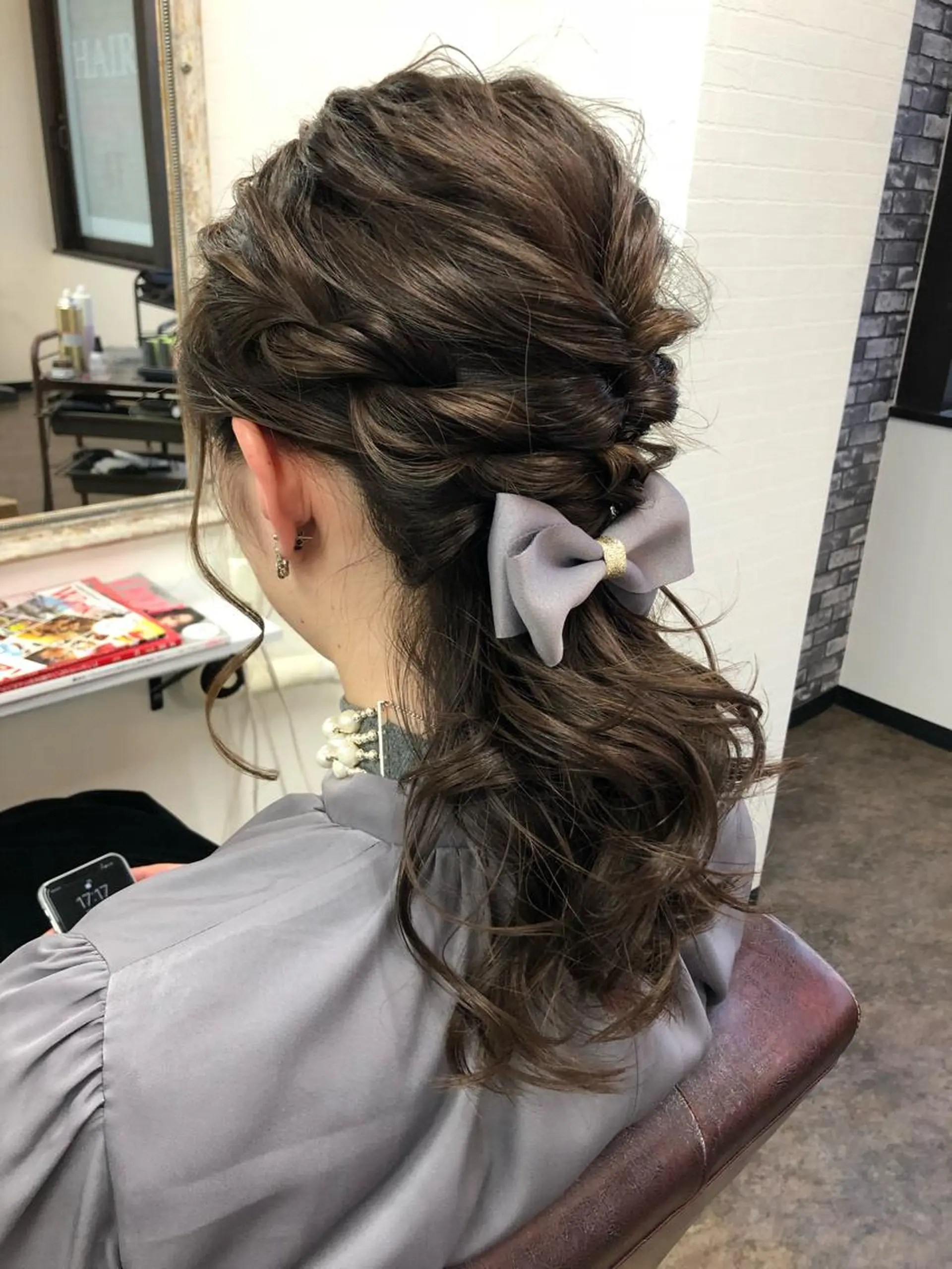 セミロング HAIR carelyのヘアスタイル