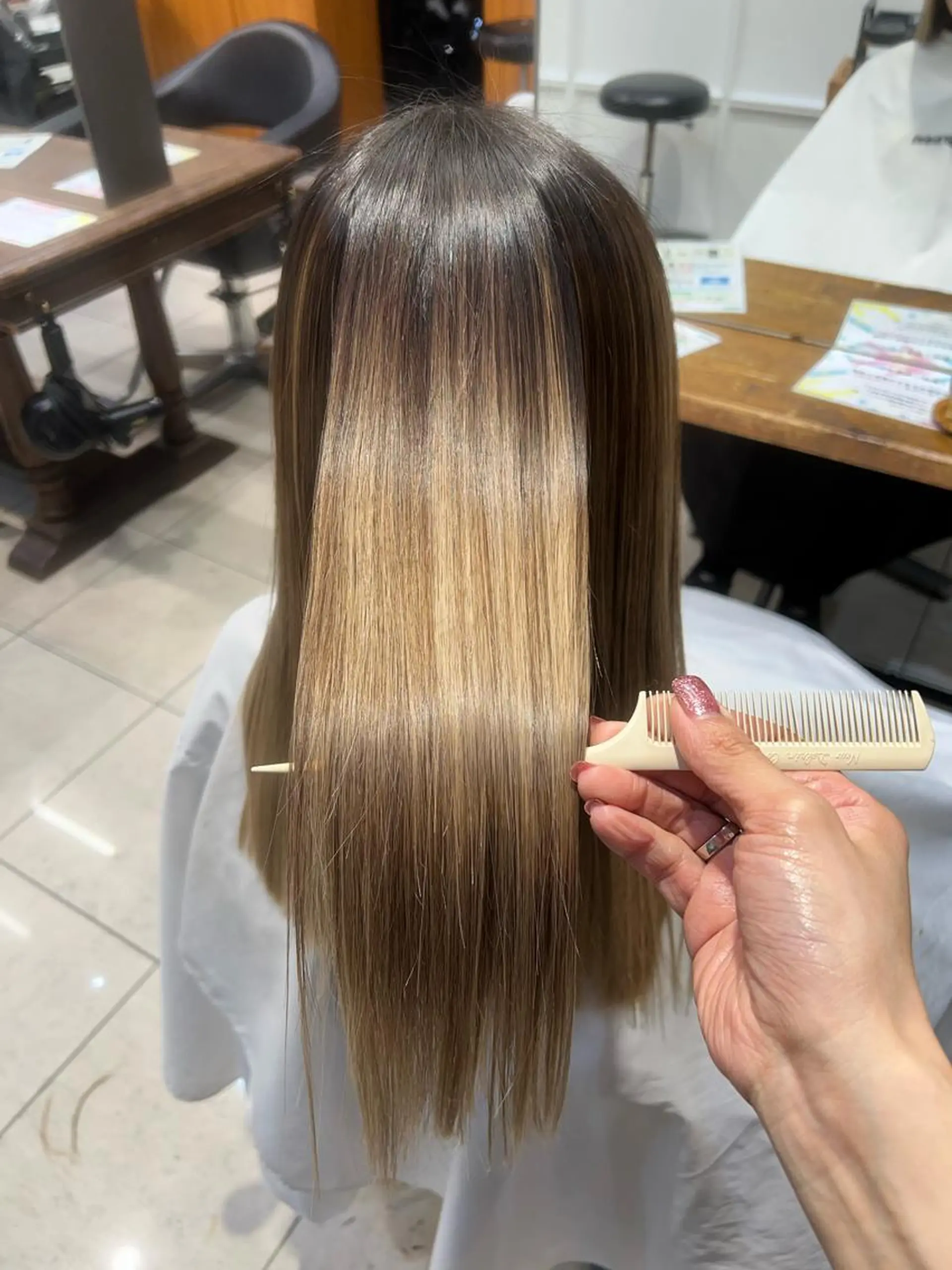 ロング カラー 圧倒的デザイン力 店長🎨RENAのヘアスタイル