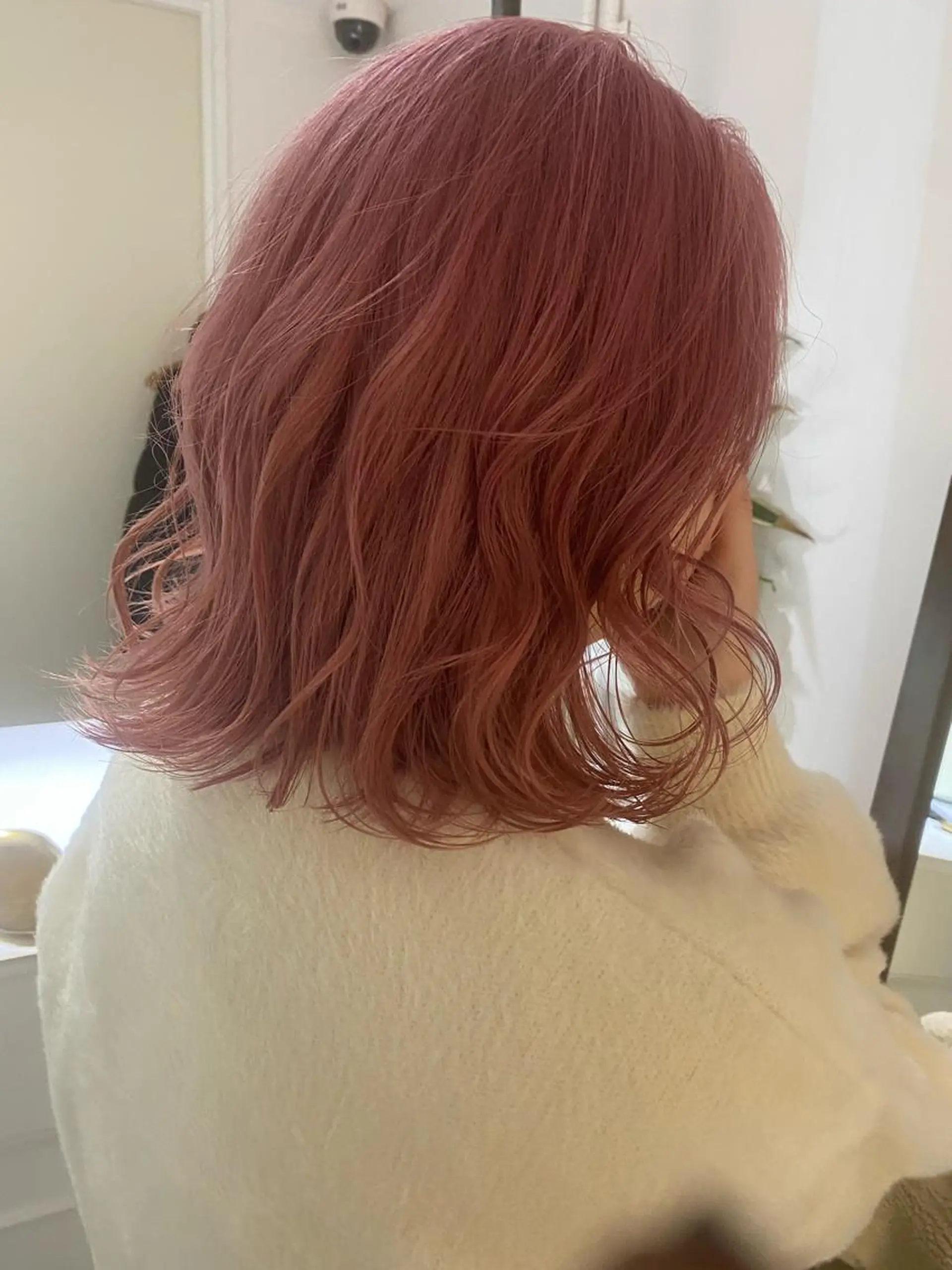 ミディアム ハッシュカット /レイヤー/大阪中津のヘアスタイル