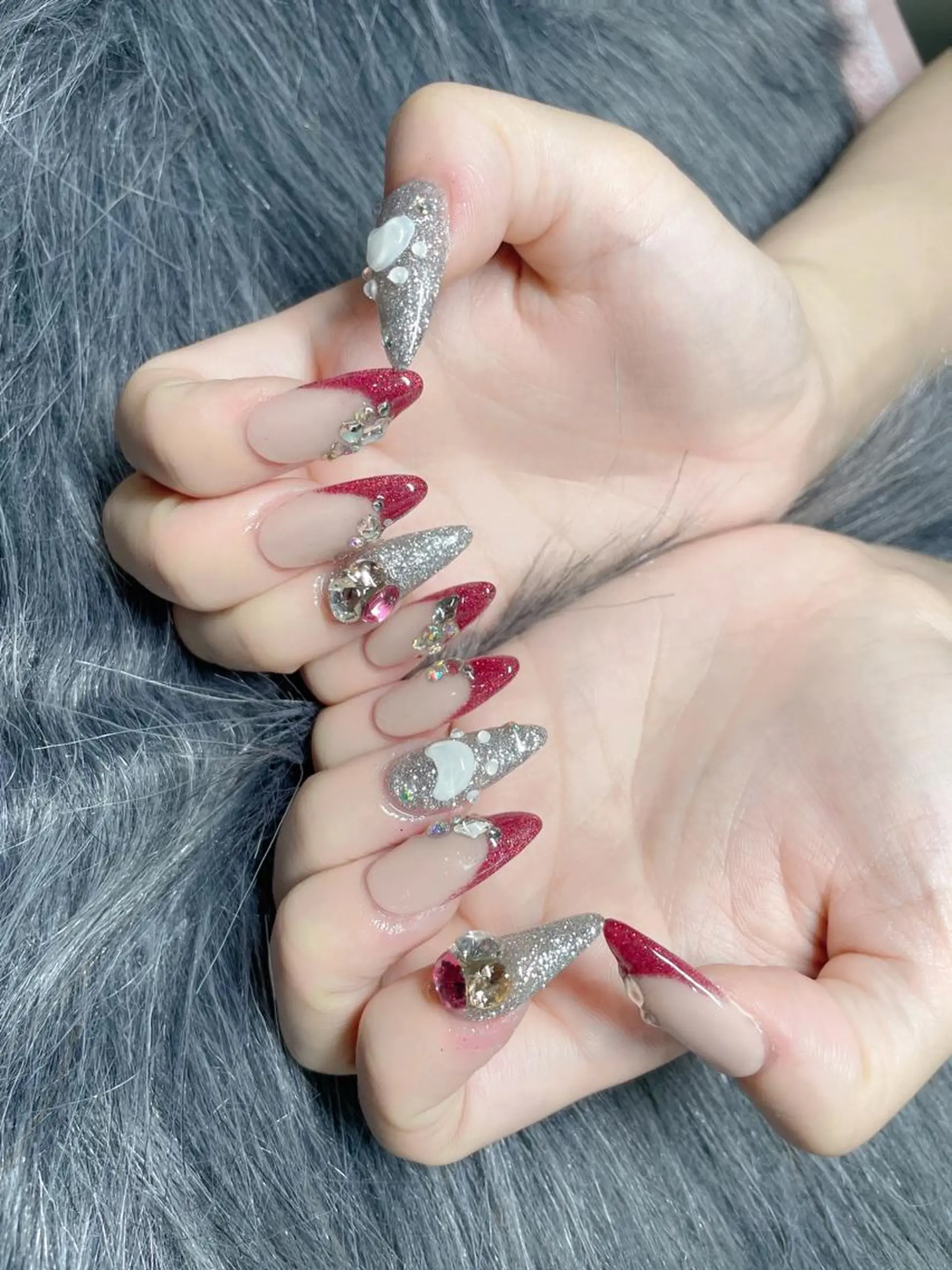 ミディアム ネイル ハンドネイル 《LB》ラブリエ Nail&eyeのマツエク・マツパデザイン