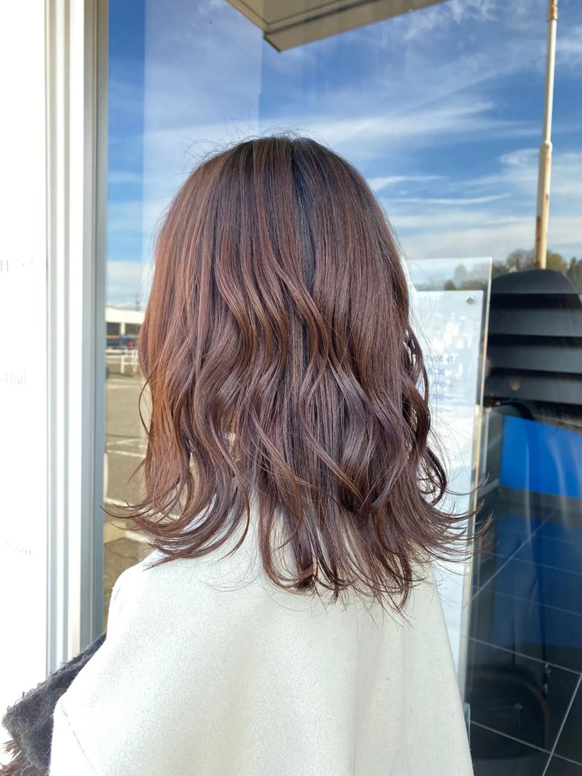 ミディアム カラー パーマ ヘアアレンジ 多河 遥のヘアスタイル