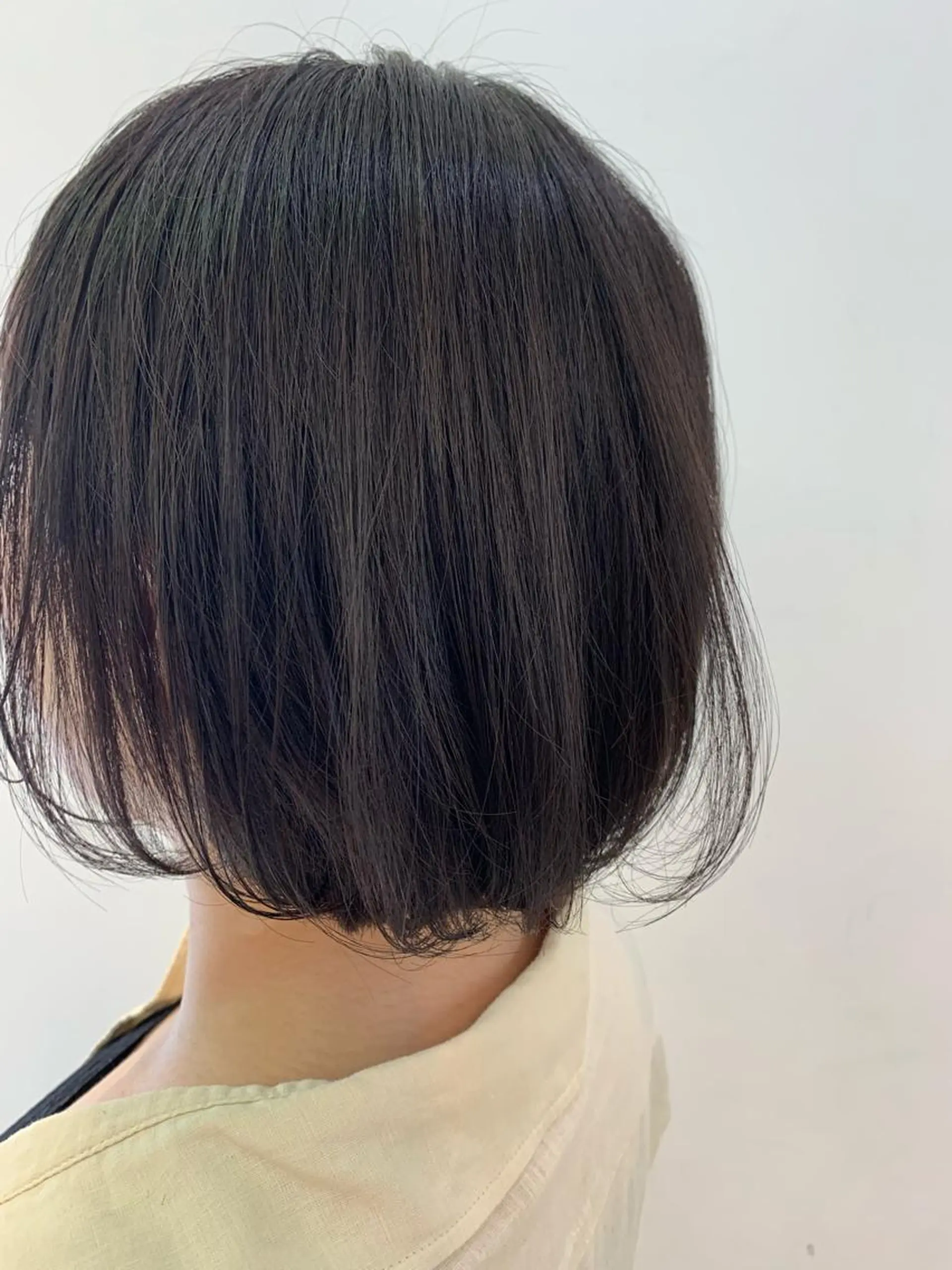 ショート カラー ヘアアレンジ グレージュ ボブ 竹井 寛喜のヘアスタイル