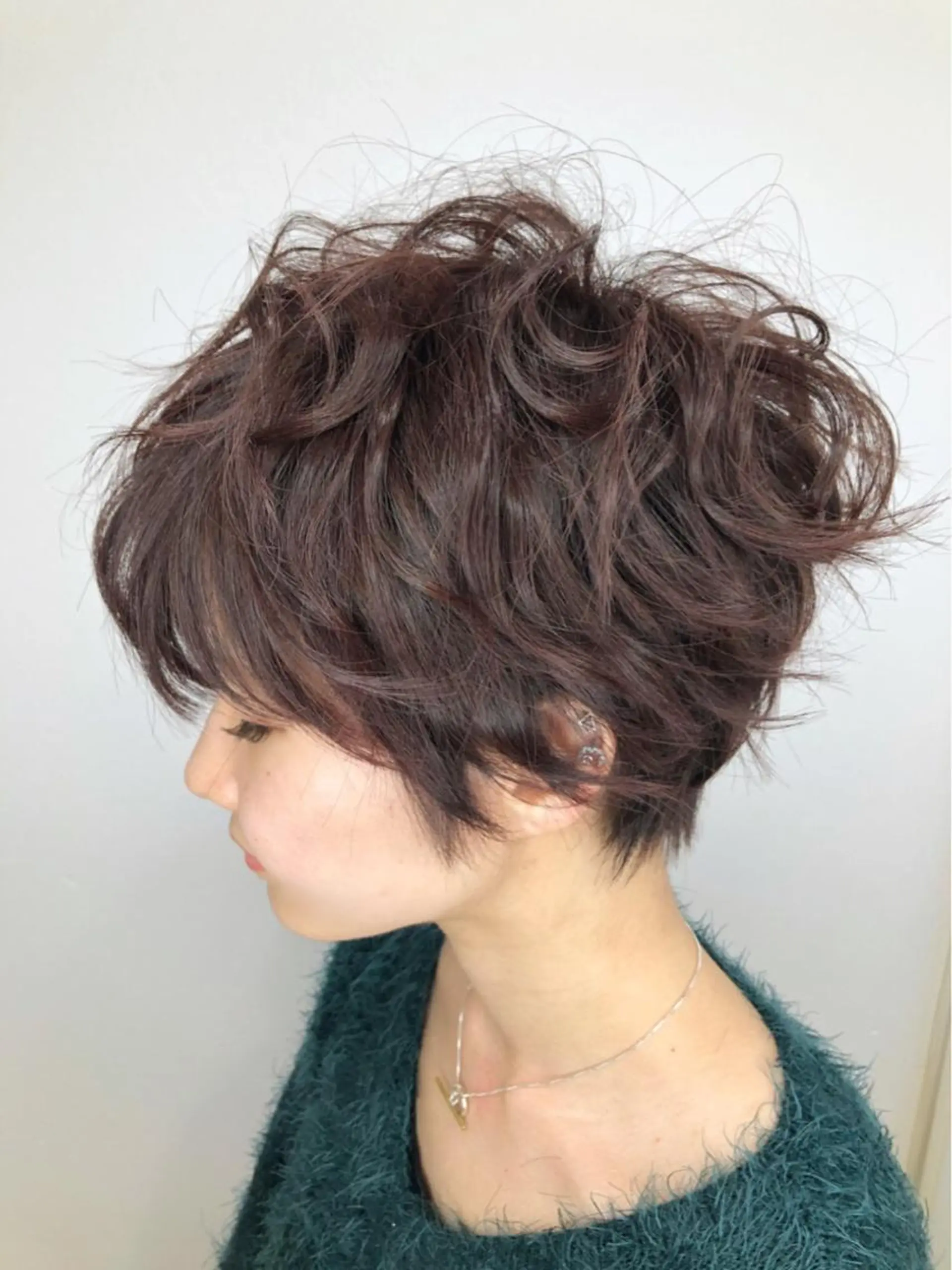 ショート カラー ショートボブ ハンサムショート ボブ ショートヘア 小顔カット ヘアカラー トリートメント ヘッドスパ 上田 篤史のヘアスタイル