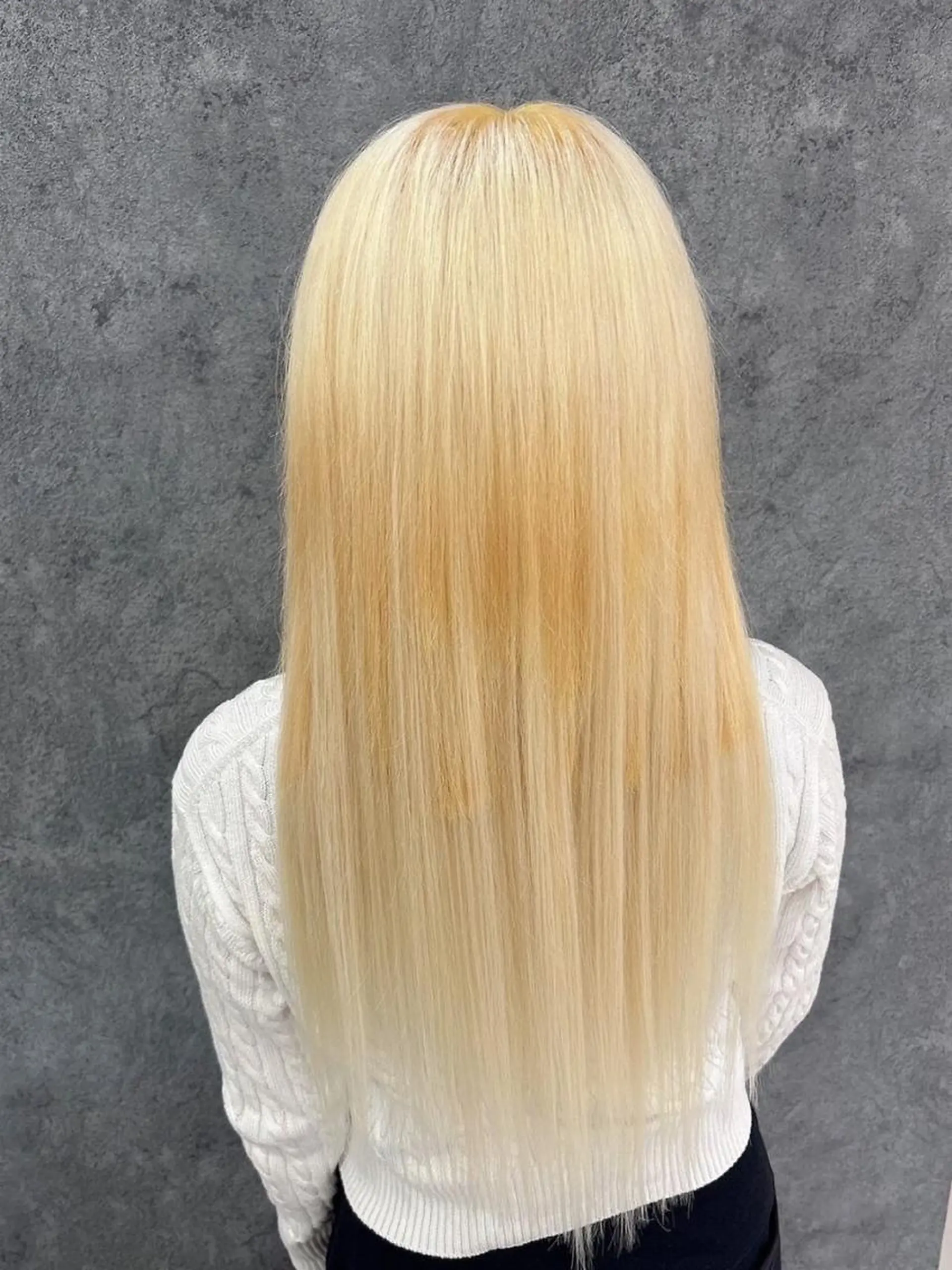 カラー ロング シールエクステ バレイヤージュ ベージュカラー ブリーチ ケアブリーチ ヘアカラー エクステ KAZU TACKYのヘアスタイル