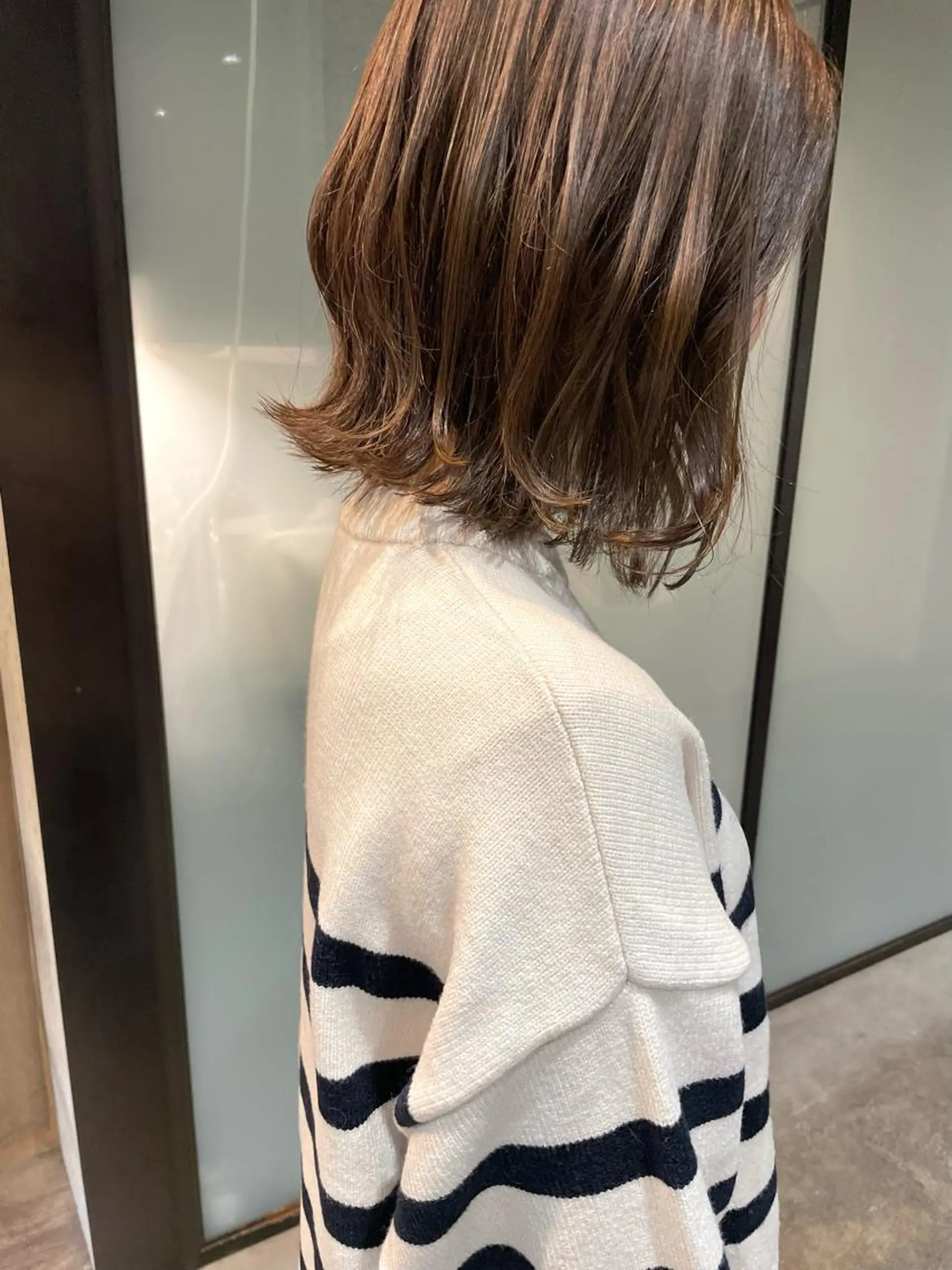 ミディアム カラー カット ヘアカラー トリートメント ハイライトが 得意なニキです😊のヘアスタイル