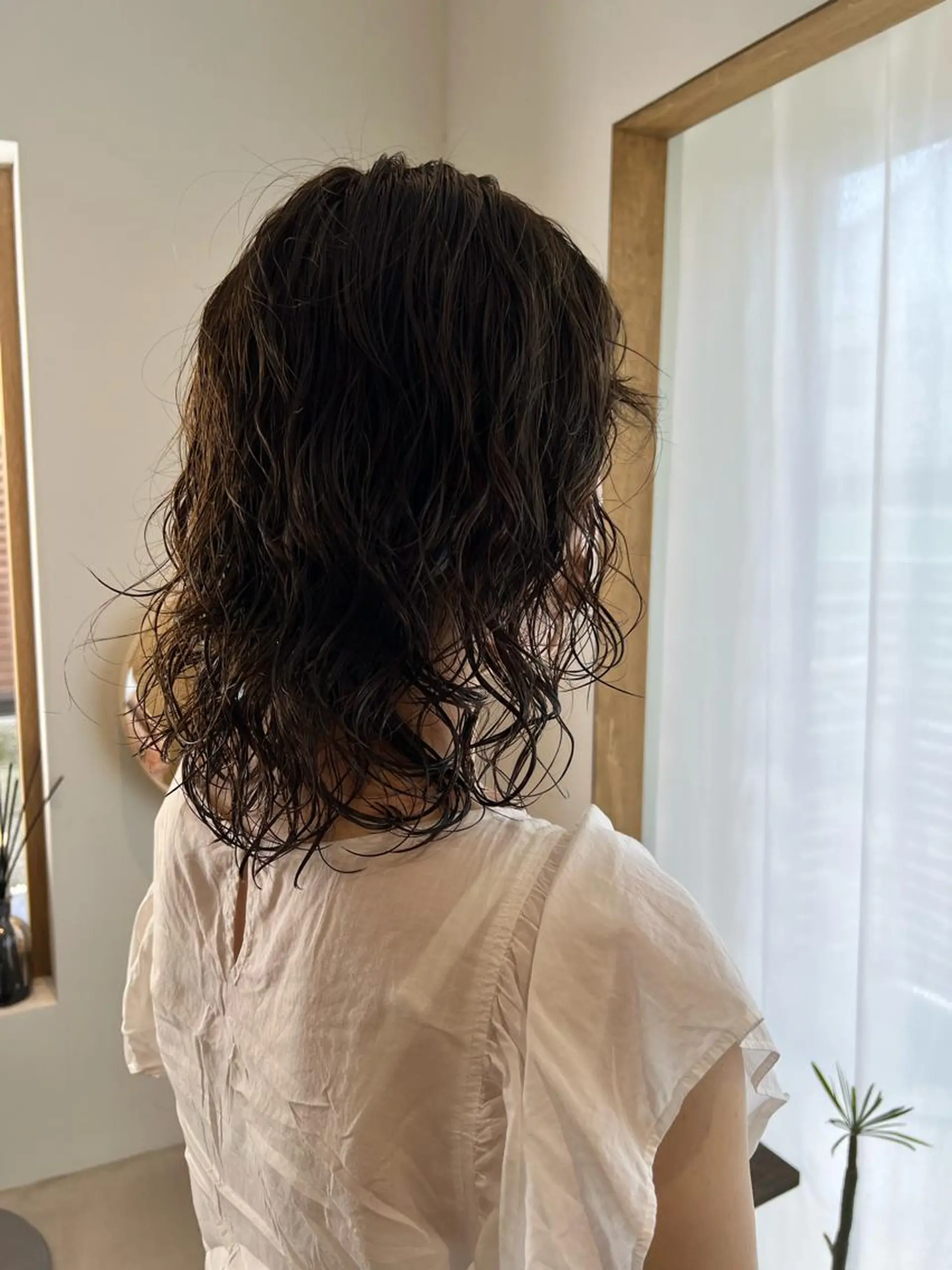 ミディアム パーマ ミディアムパーマ /癖毛パーマのヘアスタイル