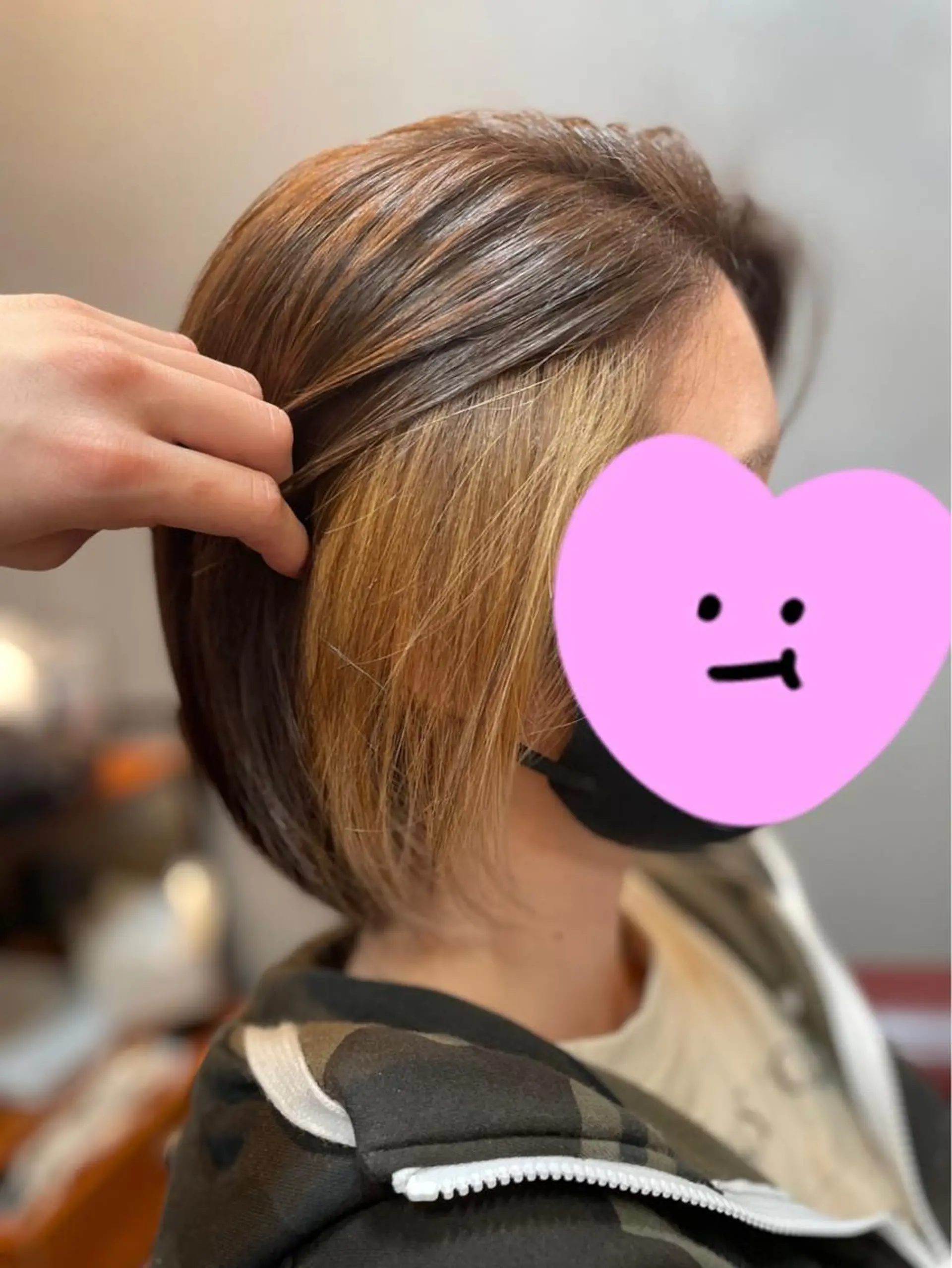 ミディアム カラー 和泉 沙綾のヘアスタイル