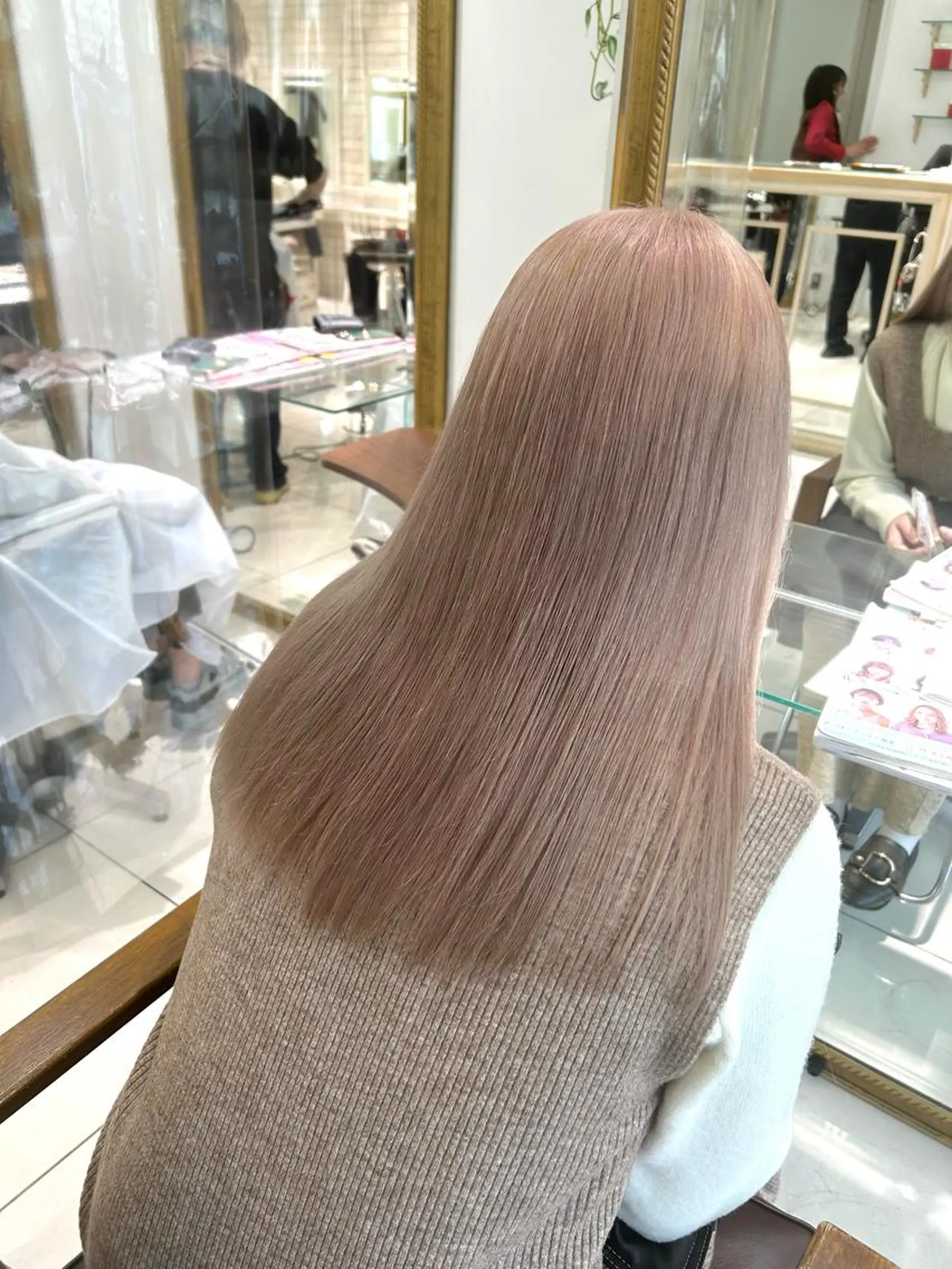 ロング カラー ヘアカラー トリートメント 透明感カラー 古山 結季🌙🖤のヘアスタイル