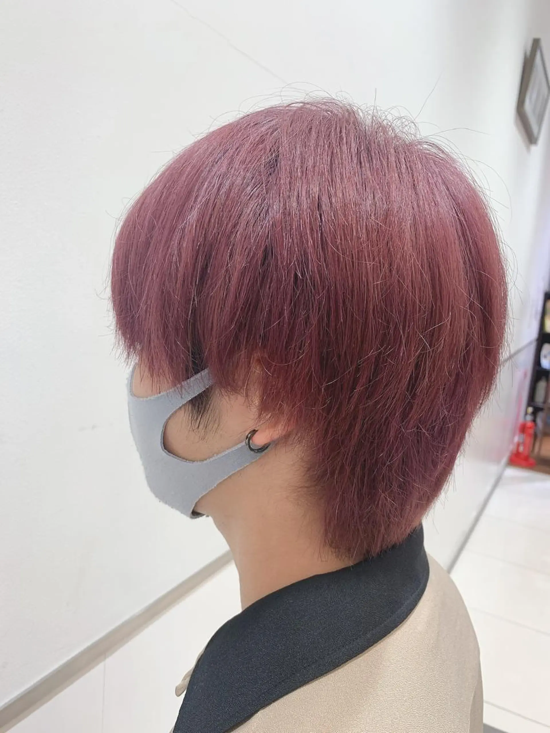 ショート カラー メンズ メンズブリーチ ブリーチ ピンクカラー バイオレットカラー 🕯️サイトウ スズカ🧸のヘアスタイル