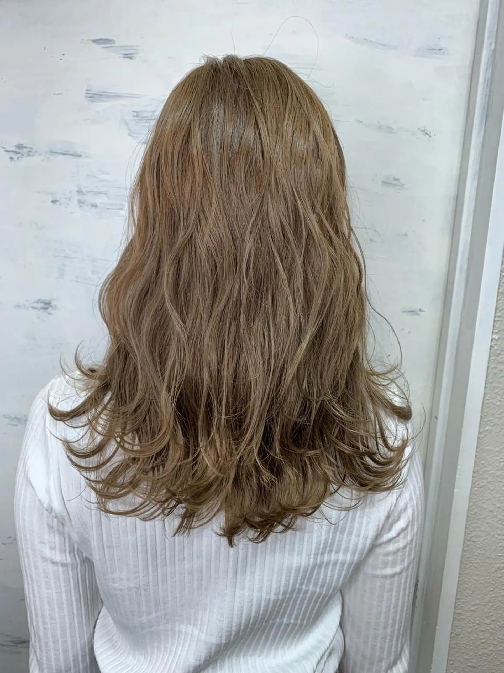 セミロング カラー ブリーチ ブリーチなしカラー 似合わせカット カット ヘアカラー トリートメント BOX mico.のヘアスタイル