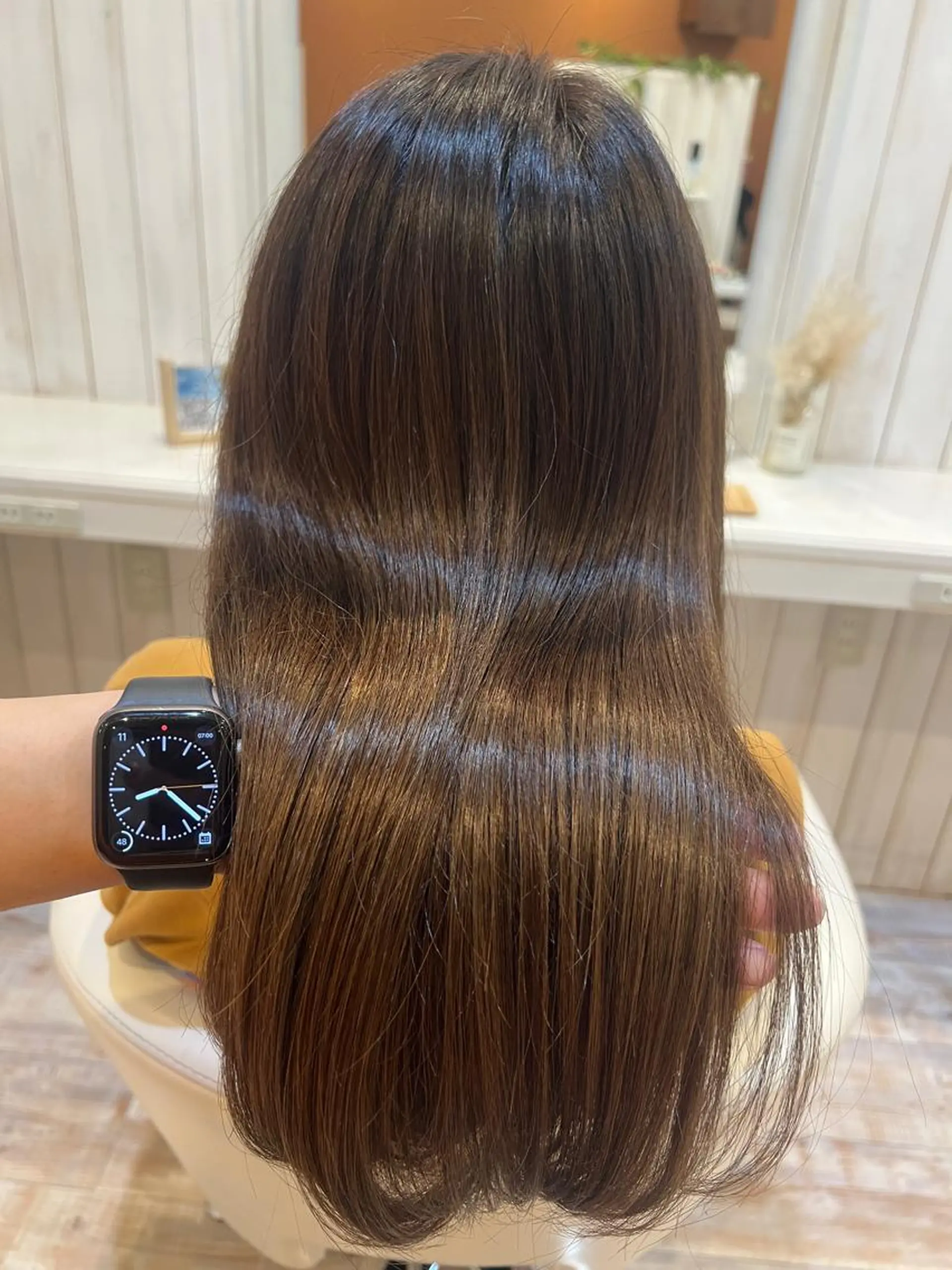 ミディアム カラー カット ヘアカラー トリートメント 佐藤史哉* 韓国レイヤー赤み除去のヘアスタイル