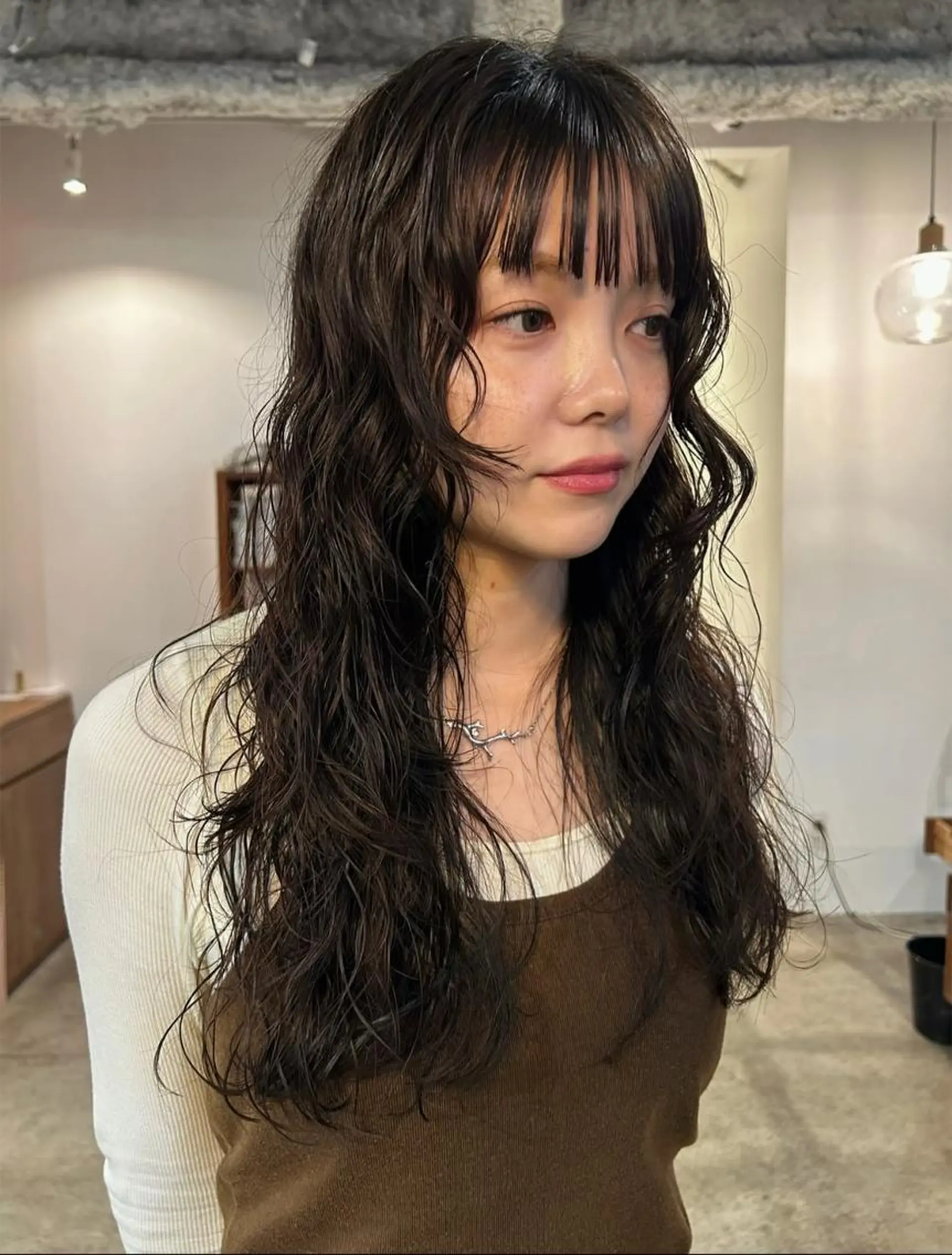 ミディアム カラー パーマ ショートボブ ミディアムパーマ アディクシーカラー ブリーチ ケアブリーチ カット ヘアカラー トリートメント CEINE OURのヘアスタイル