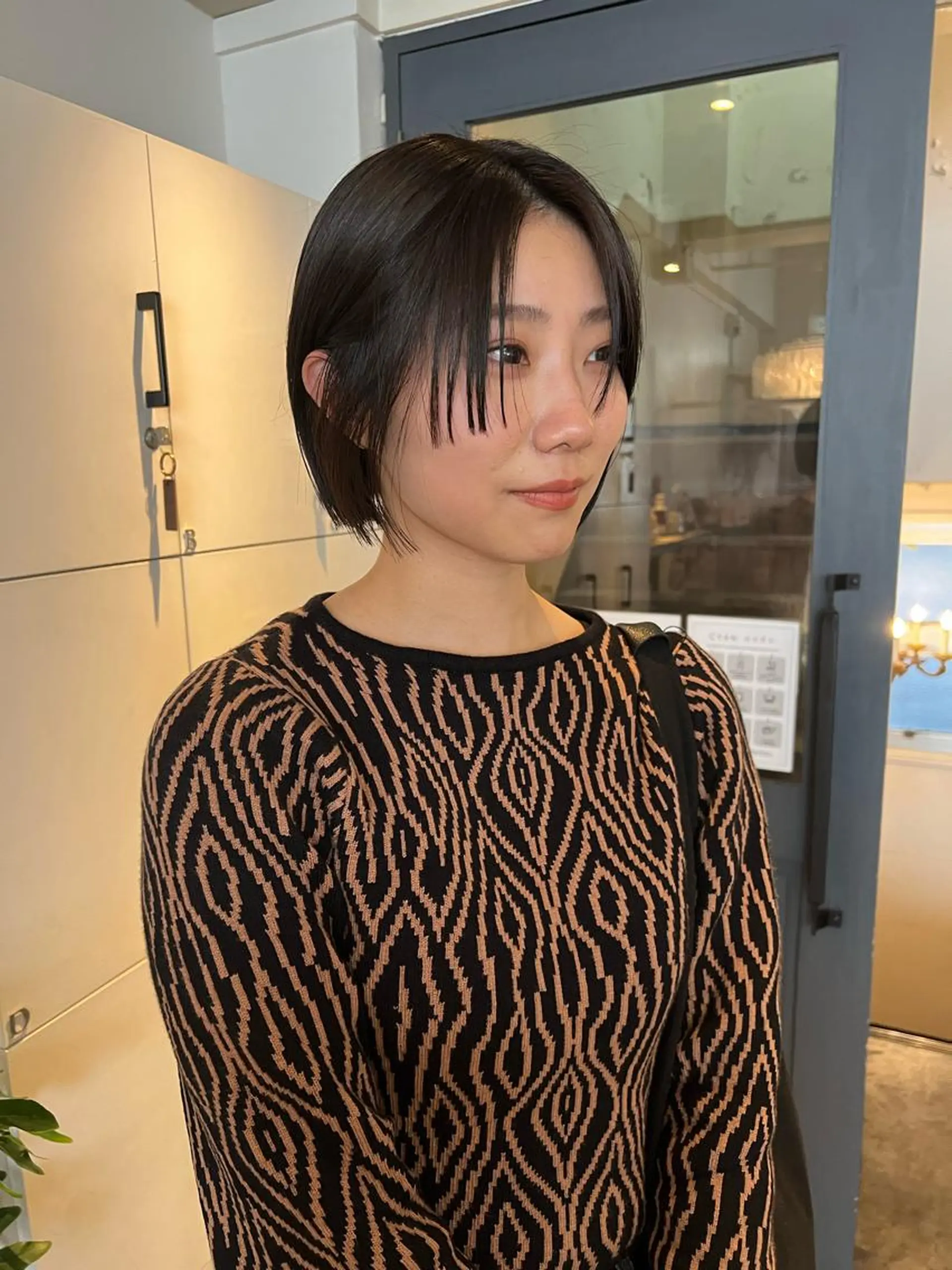 ショート カラー パーマ ヘアアレンジ メンズ キッズ ネイル マツエク・マツパ アイブロウ ウルフレイヤーカット /チヒロのヘアスタイル