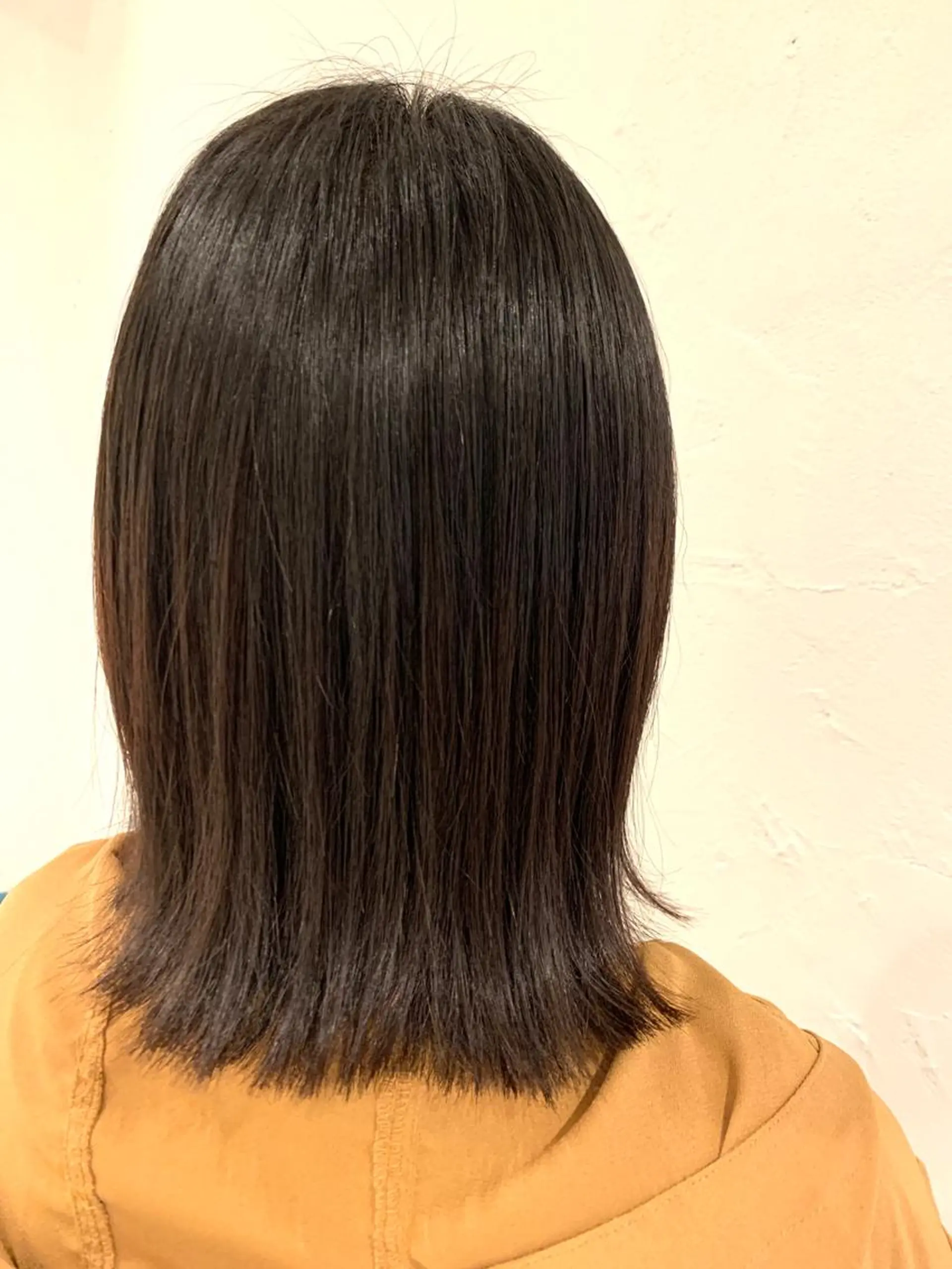 ミディアム 外ハネヘア 縮毛矯正 蛯名 ユウジのヘアスタイル