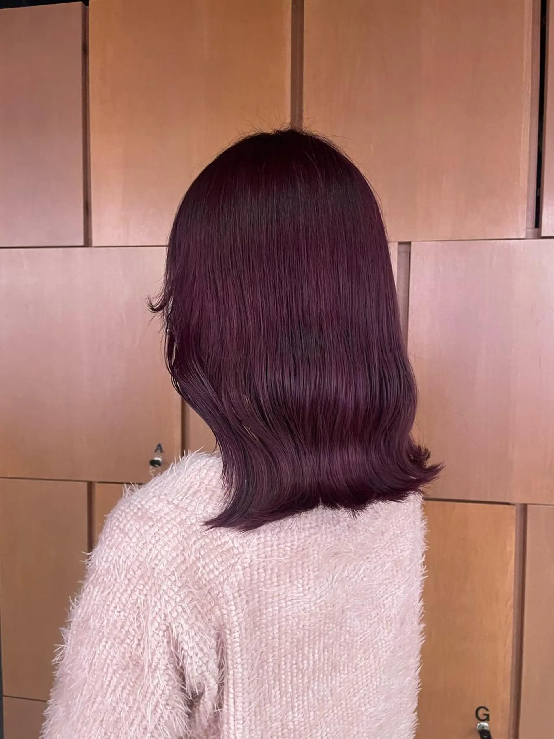 セミロング たかはし はるかのヘアスタイル