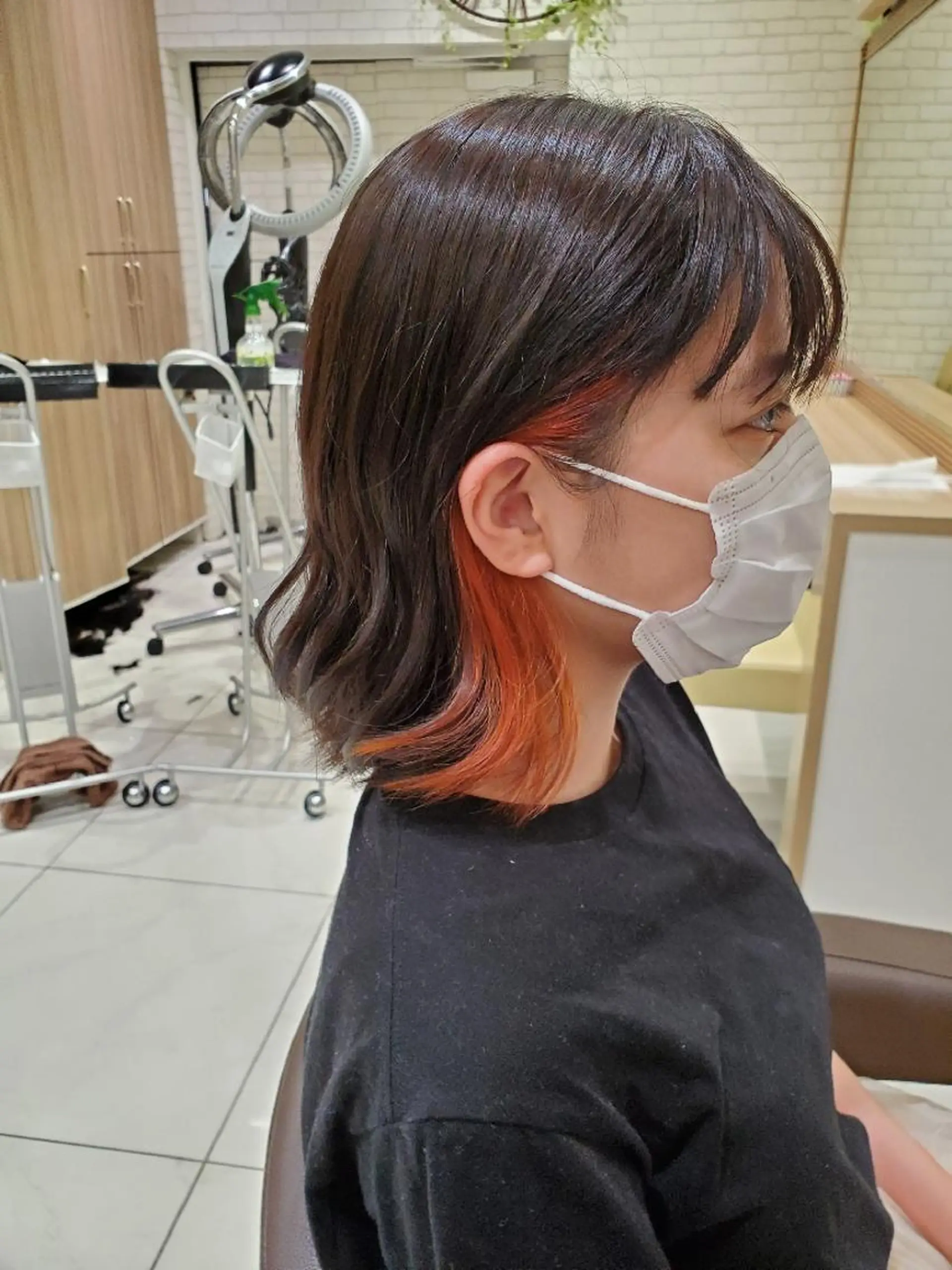 ショート カラー ベージュカラー ブリーチ イヤリングカラー イルミナカラー オレンジ カラー特化中村 和貴 <Ash津田沼>のヘアスタイル