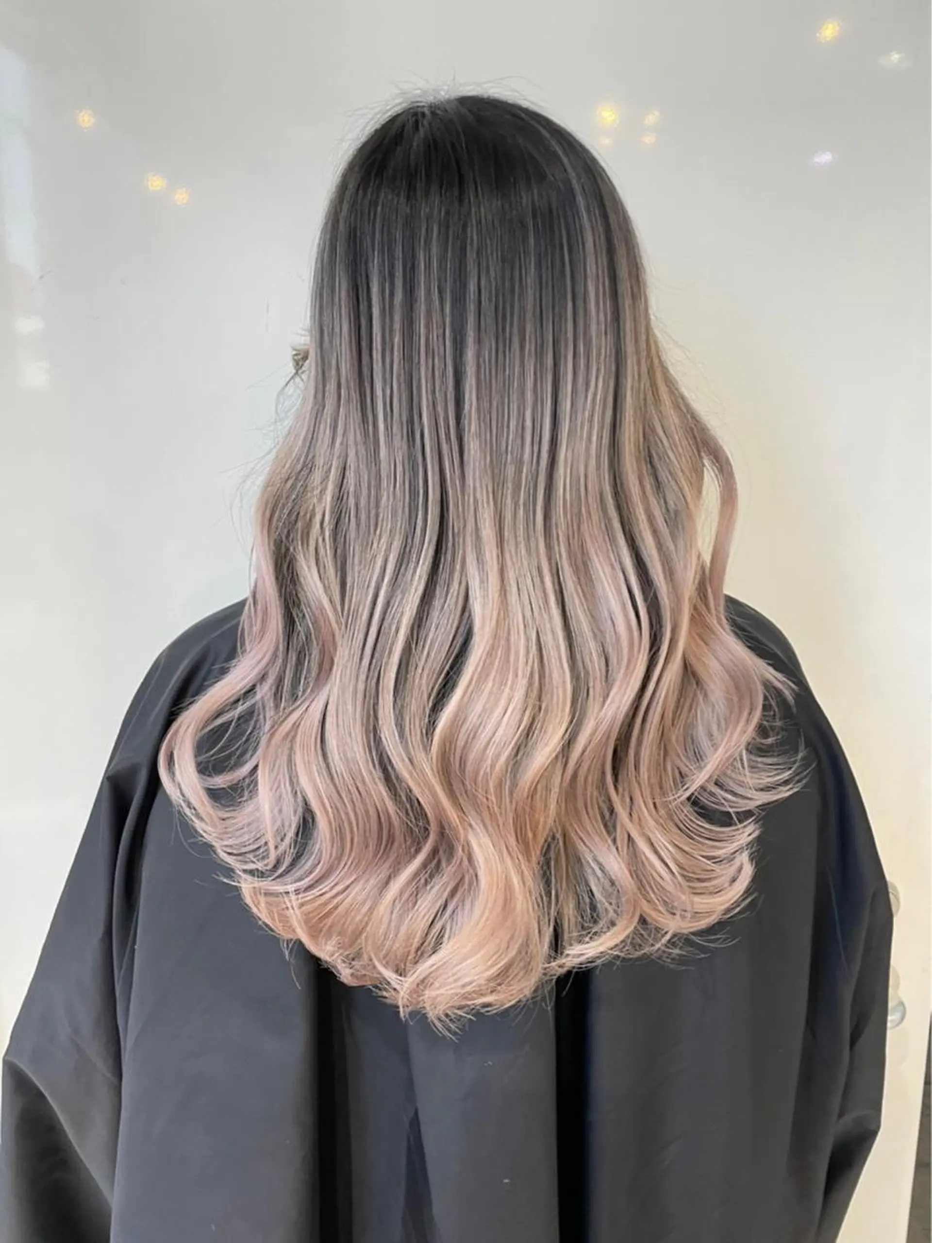 ロング カラー ブリーチ ヘアカラー トリートメント 【公式】amble luxe池袋東口🩷のヘアスタイル