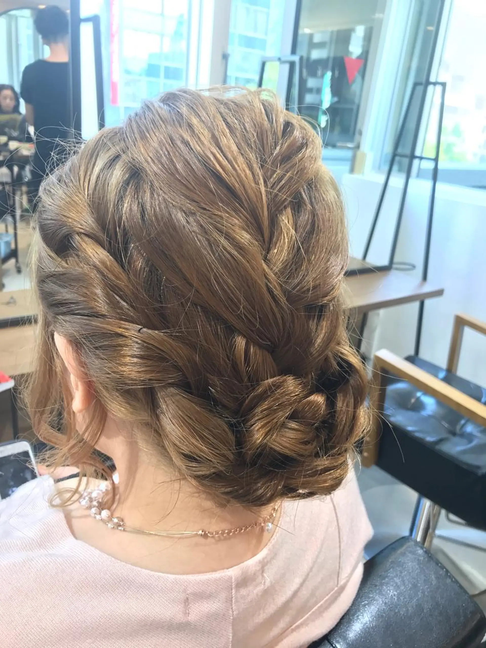 セミロング ヘアアレンジ TERRACE 福島所属・shi hoのヘアスタイル