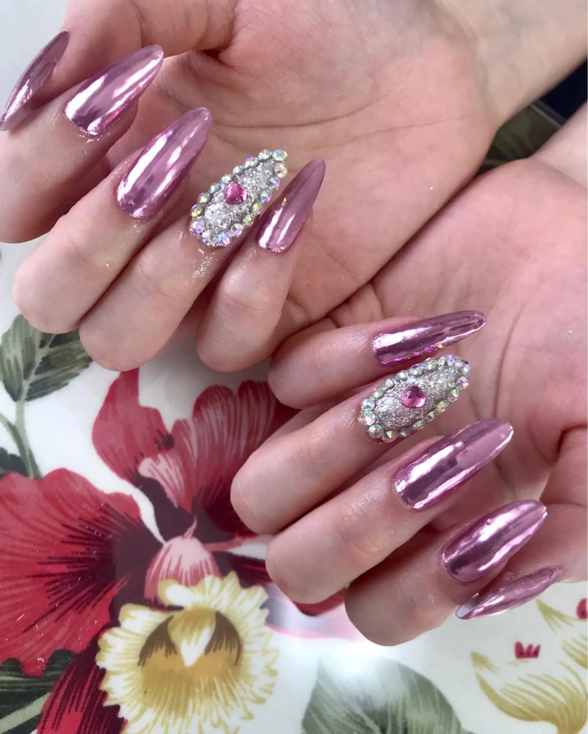ネイル アートネイル ハンドネイル NAIL Nutsのネイルデザイン