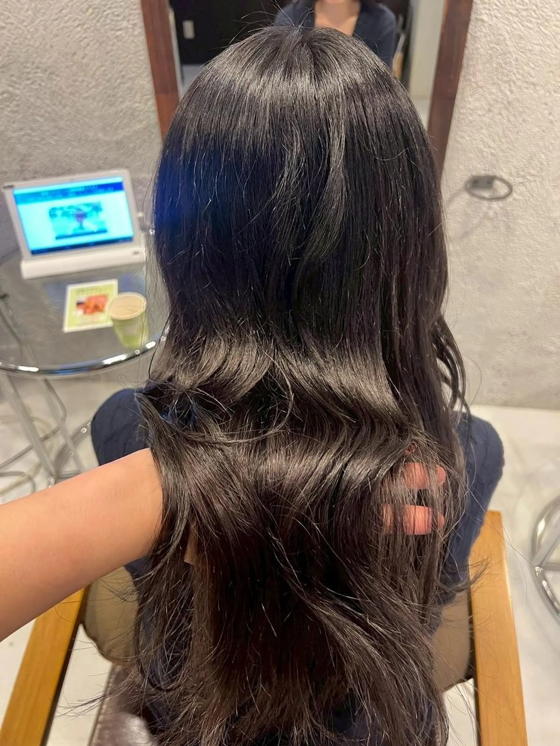 ロング カラー 谷岡 沙也佳のヘアスタイル