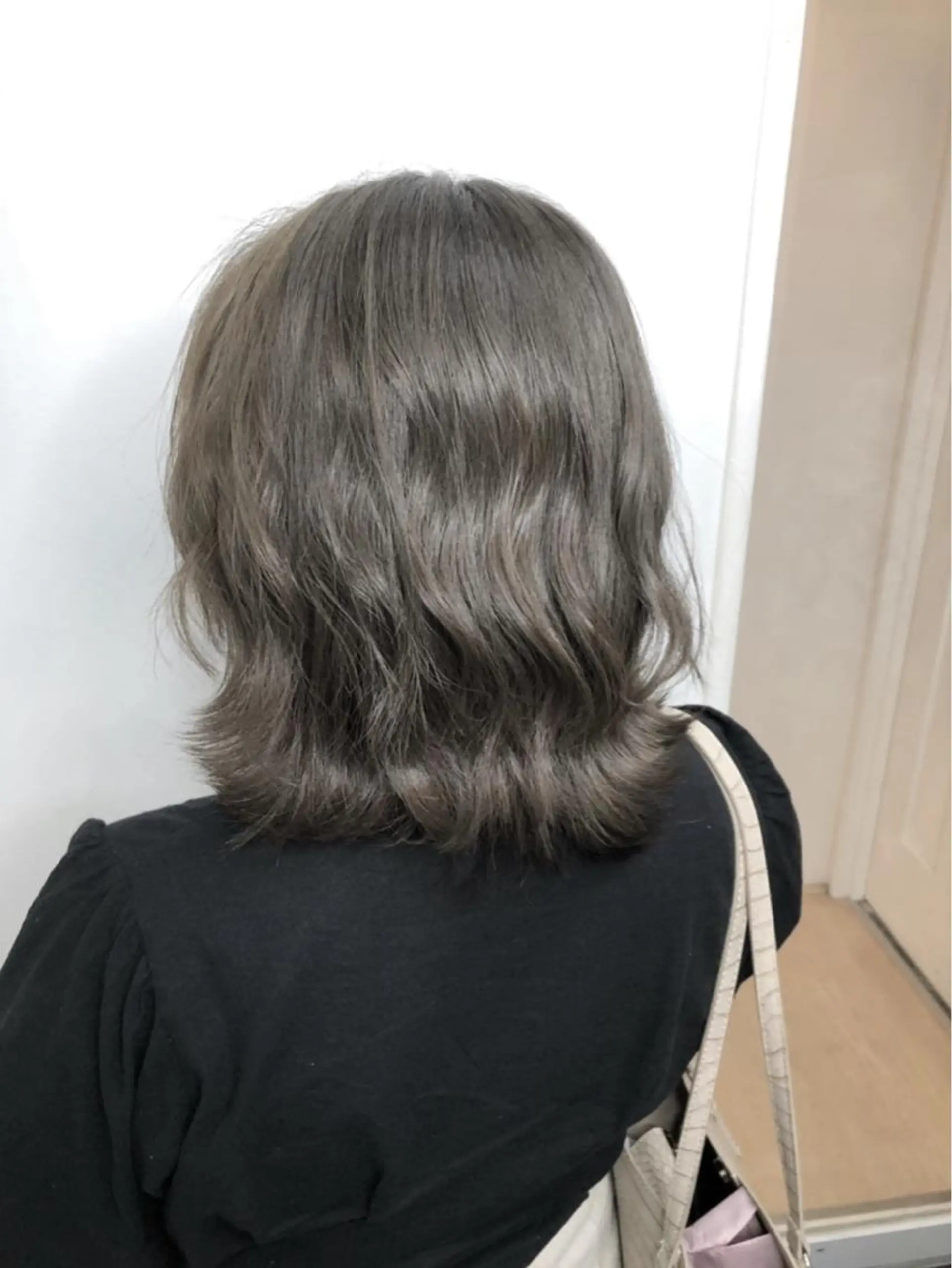 ミディアム カラー 韓国カラーエクステ 👑代表渡部雅己👑のヘアスタイル