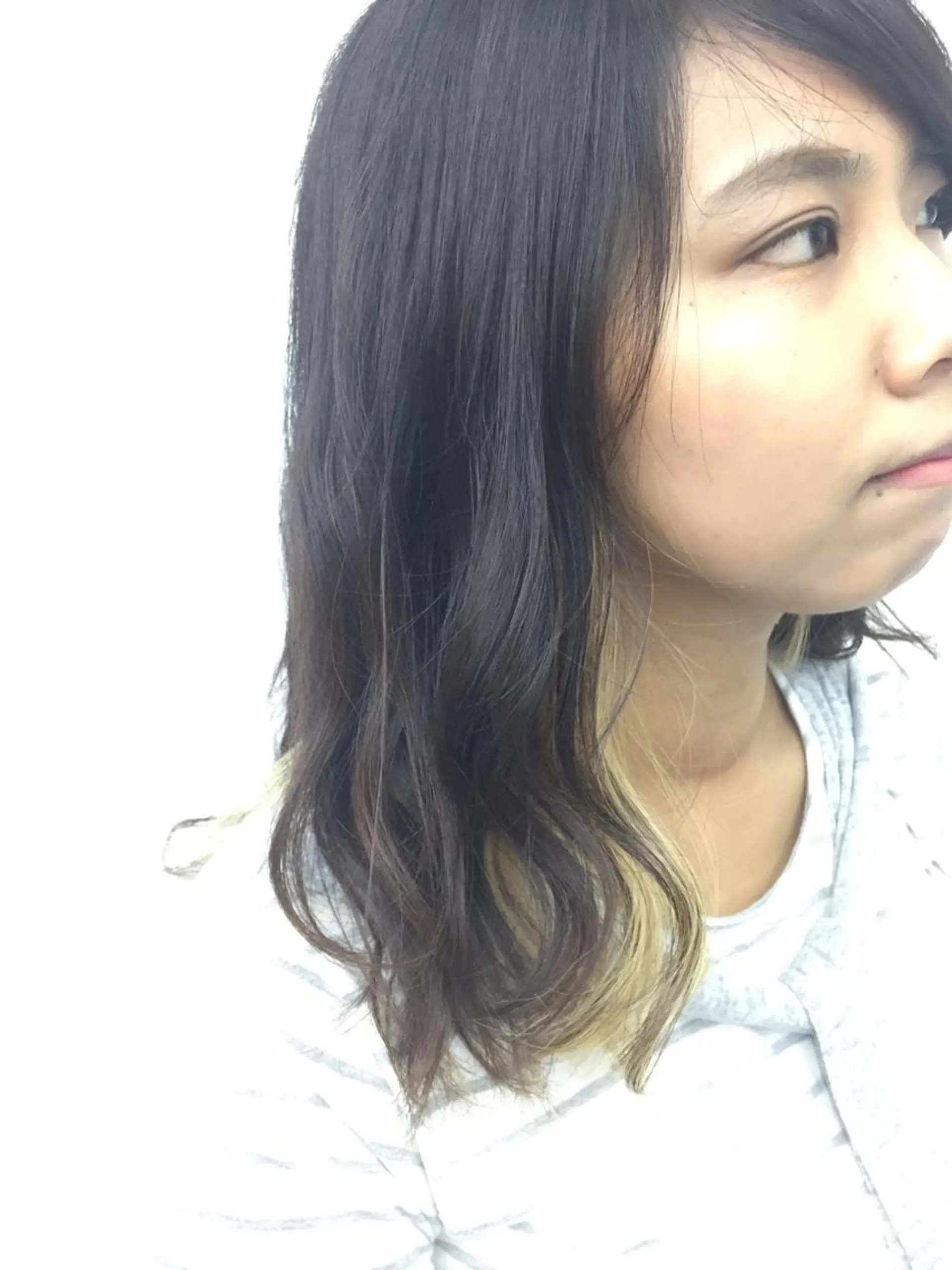 ミディアム カラー インナーカラー 岩崎 裕司のヘアスタイル