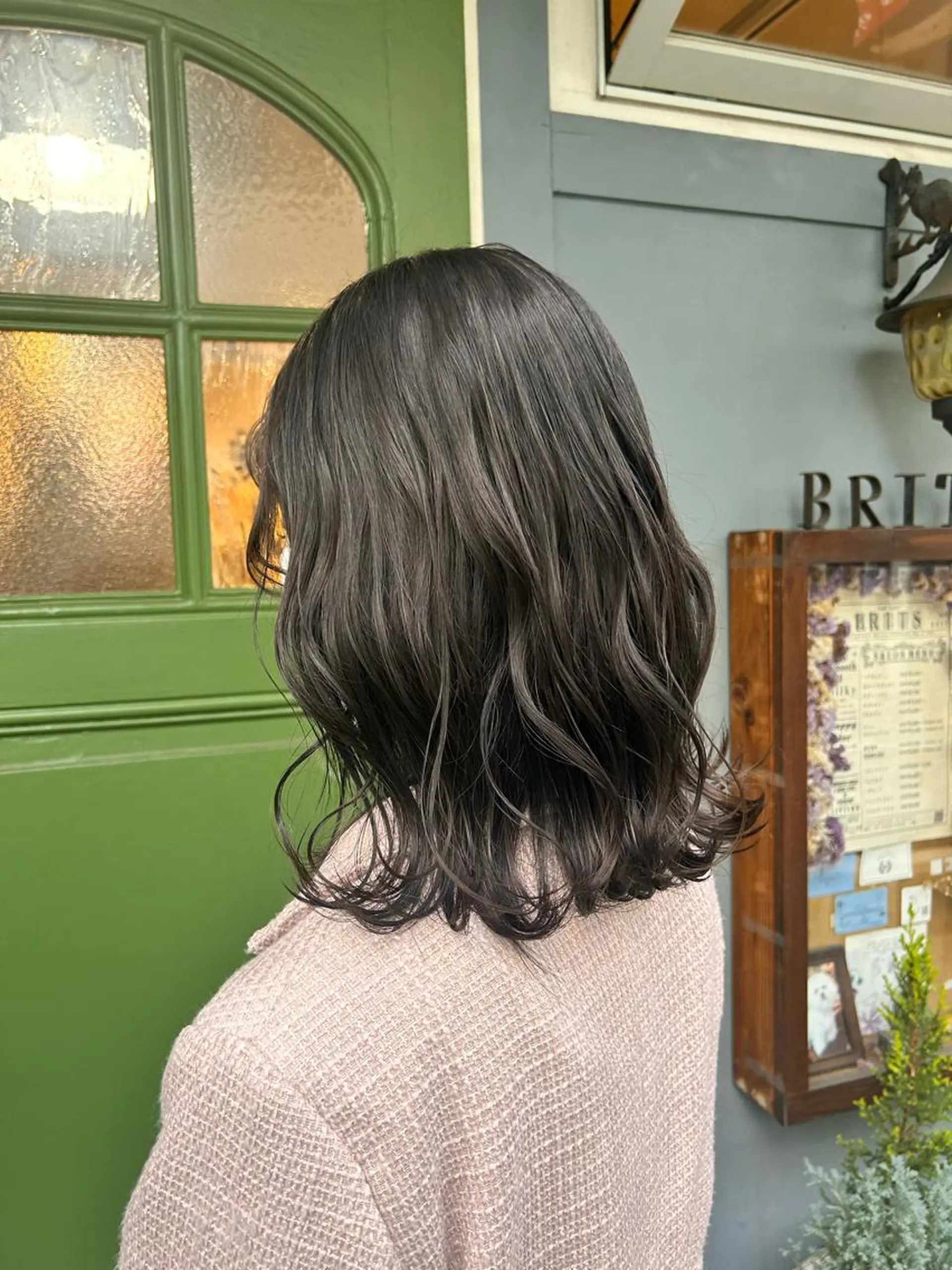 ミディアム カラー グレージュ カット ヘアカラー トリートメント ヘッドスパ 清水千優/パーマ/ メンズパーマのヘアスタイル