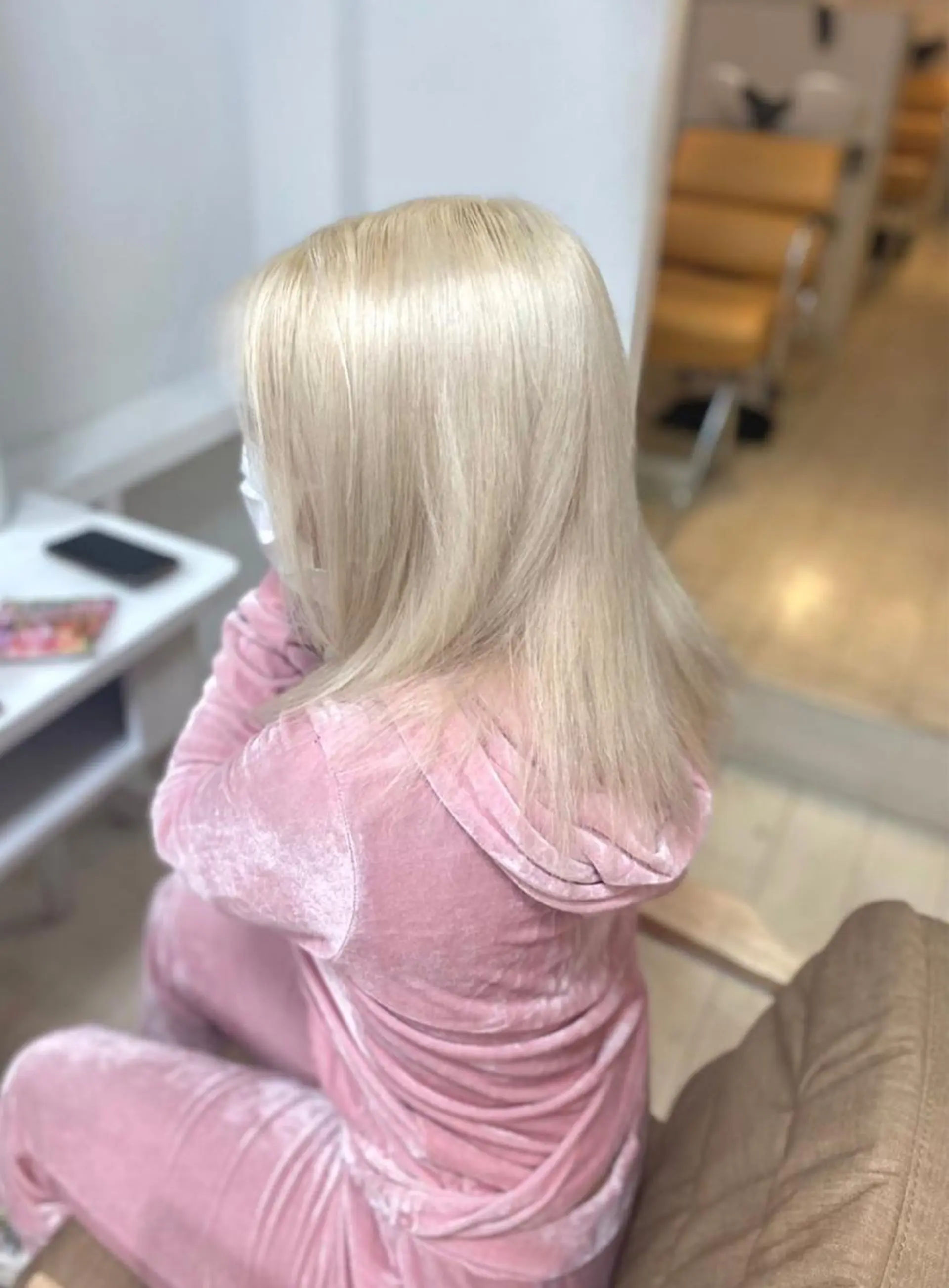 セミロング カラー ヘアアレンジ キッズ ネイル マツエク・マツパ アイブロウ ヘアカラー 🧡可愛い色落ち🧡 ハイトーン特化🧡のヘアスタイル