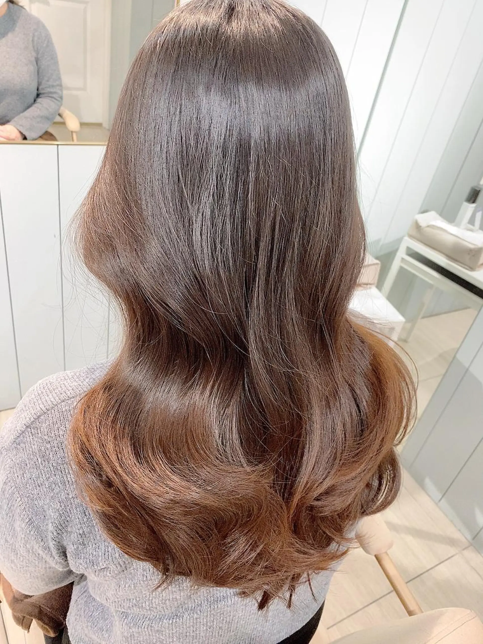 ロング カラー くびれヘア 髪質改善 韓国風ヘア 韓国風レイヤーカット 💎髪質改善"yuiのヘアスタイル