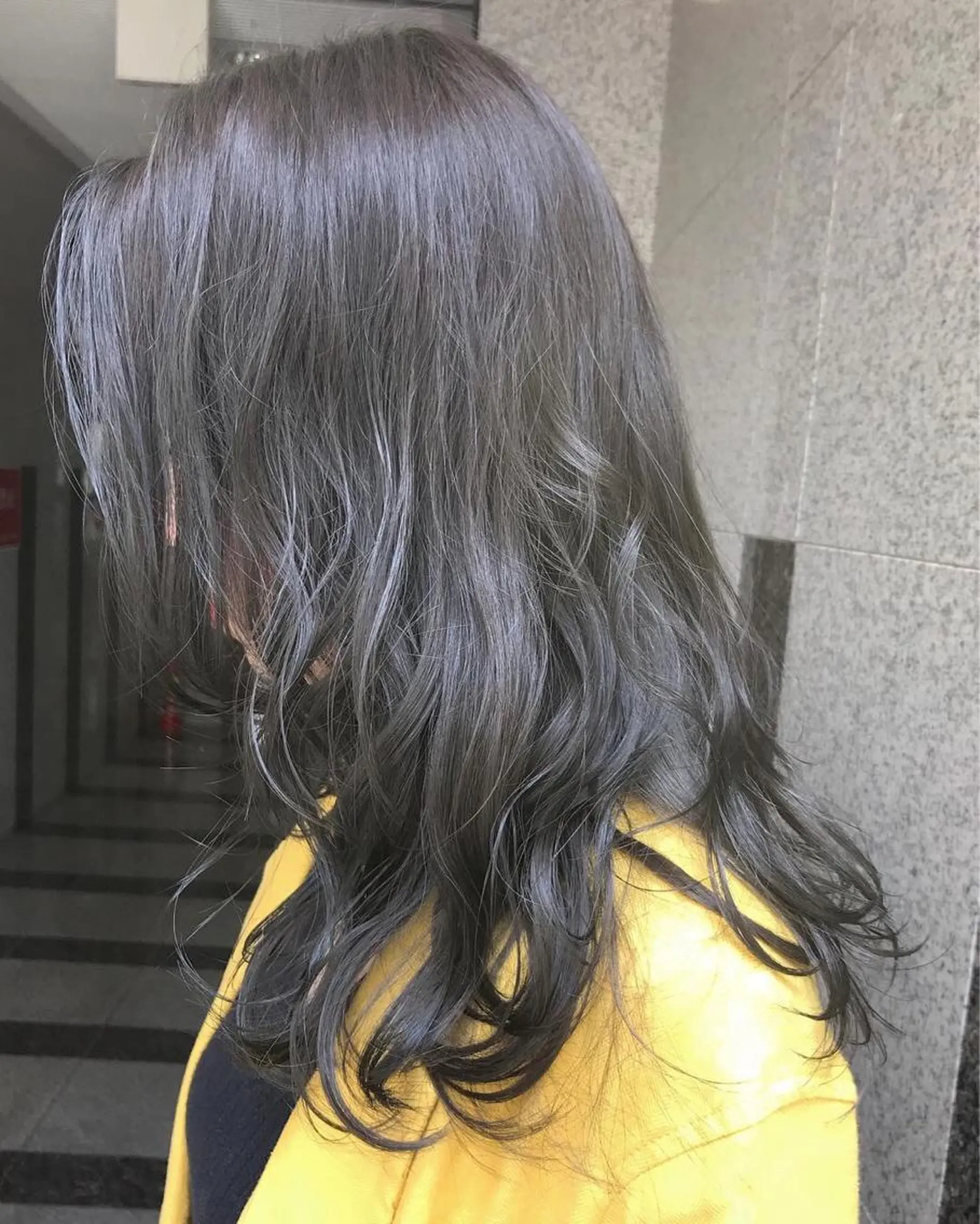ロング ヘアカラー トリートメント 八谷 将平のヘアスタイル
