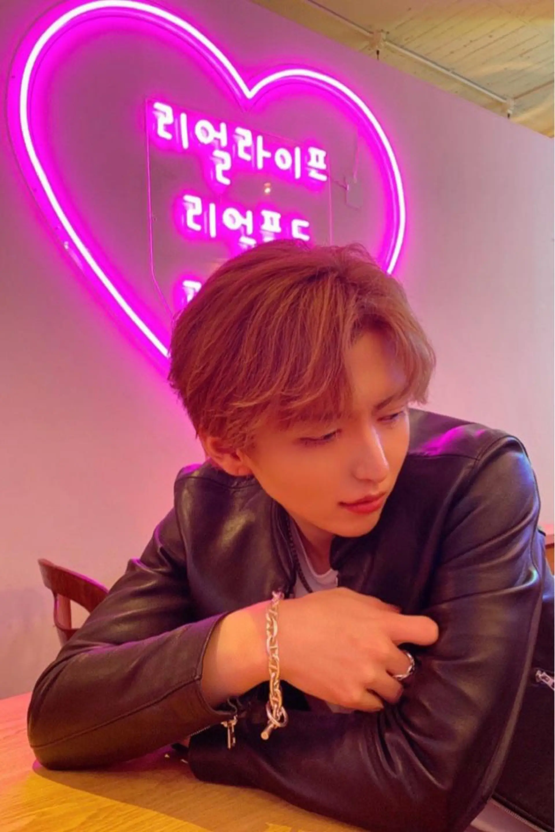 ショート カラー メンズ カット ヘアカラー メンズスタイリスト 前田雄輝のヘアスタイル