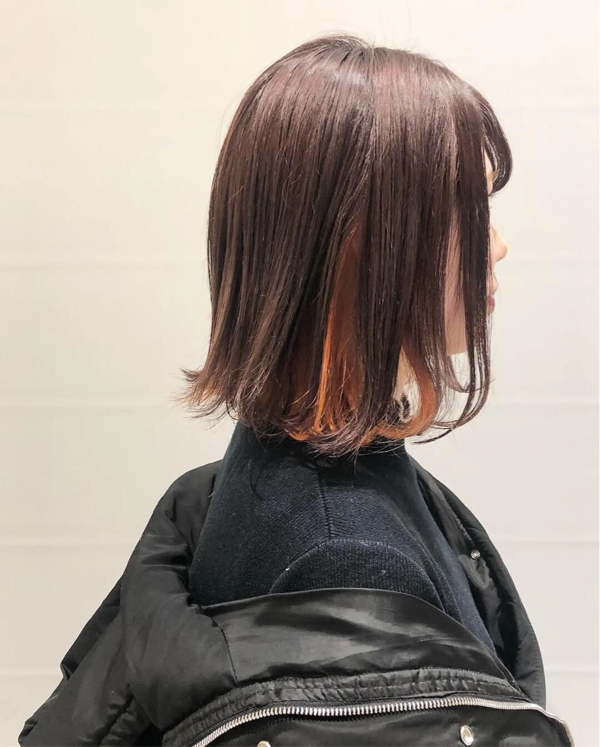 カラー オレンジ ウルフカット ハッシュカット/七海のヘアスタイル