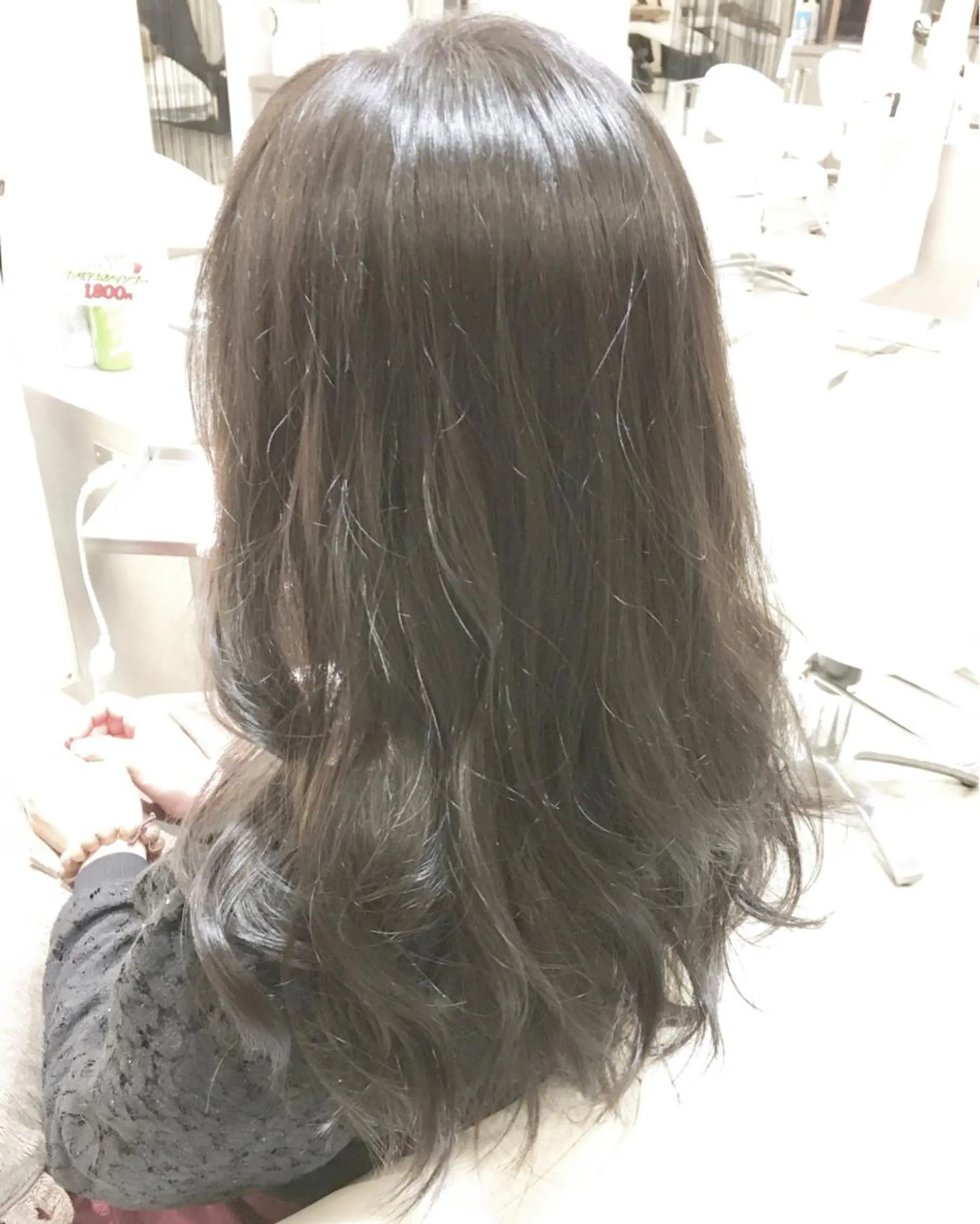 セミロング Miru by INCE HAIRのヘアスタイル
