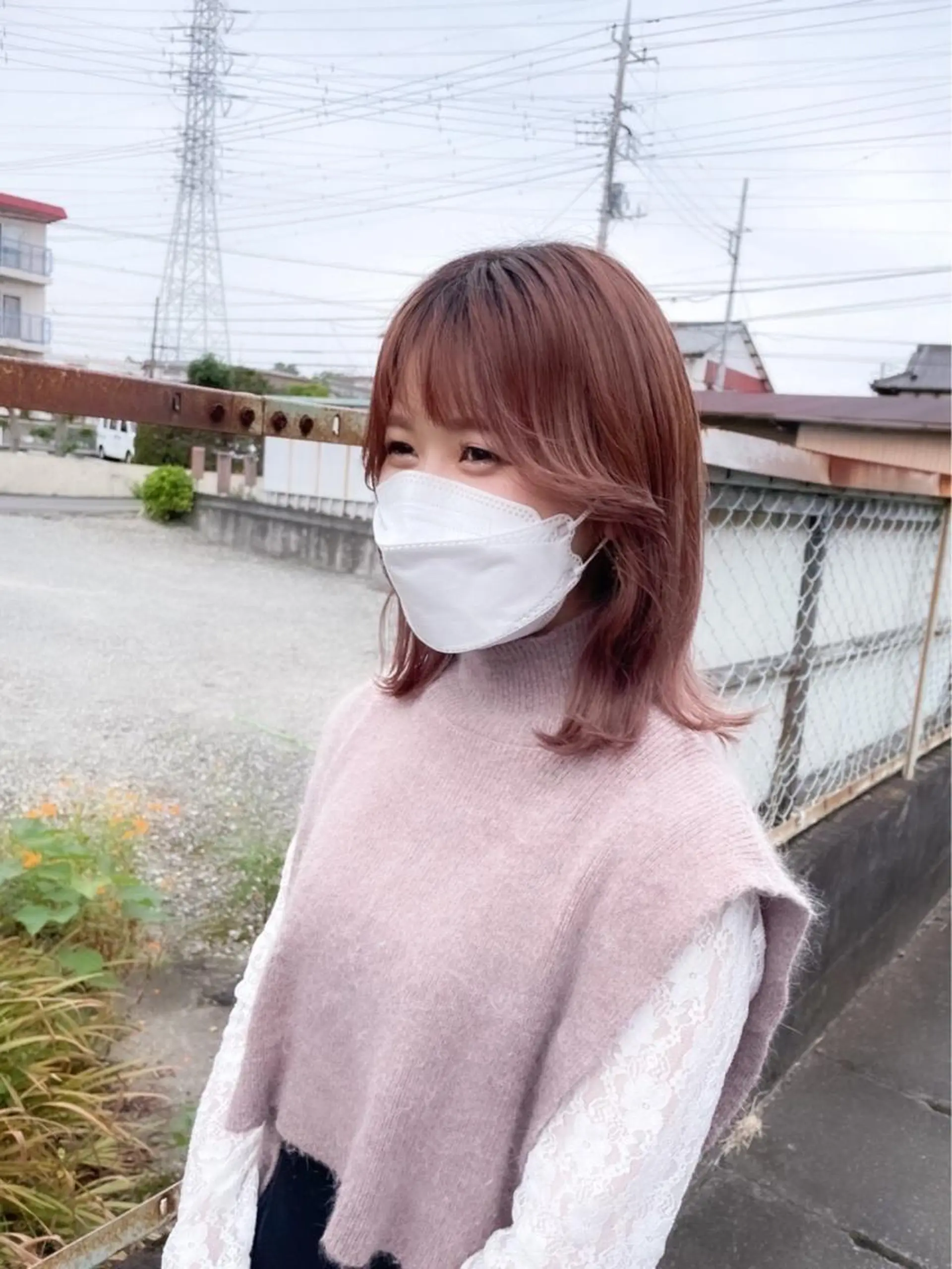ミディアム カラー 堀谷 彩花のヘアスタイル