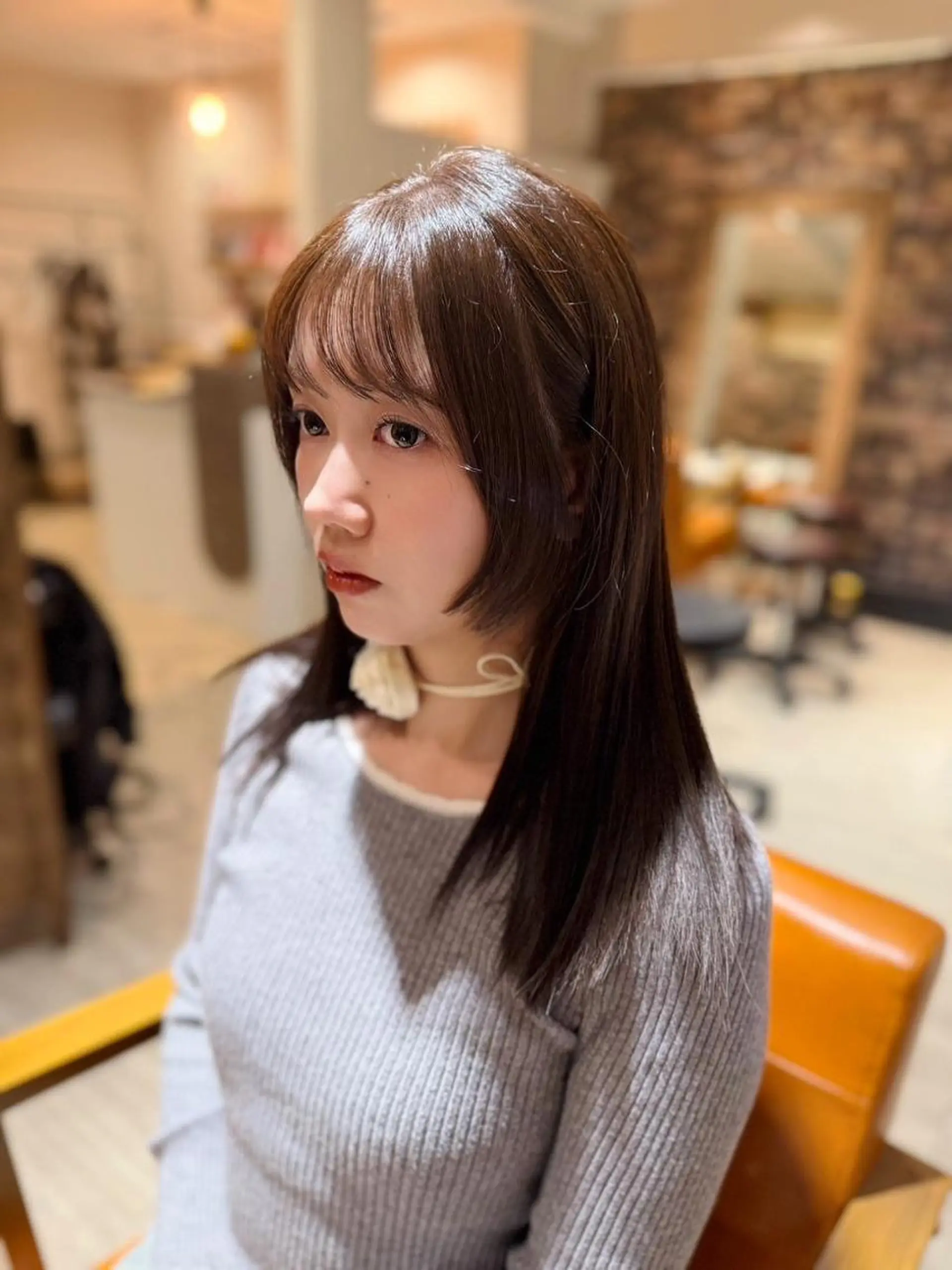 セミロング カラー AROMA awanoのヘアスタイル