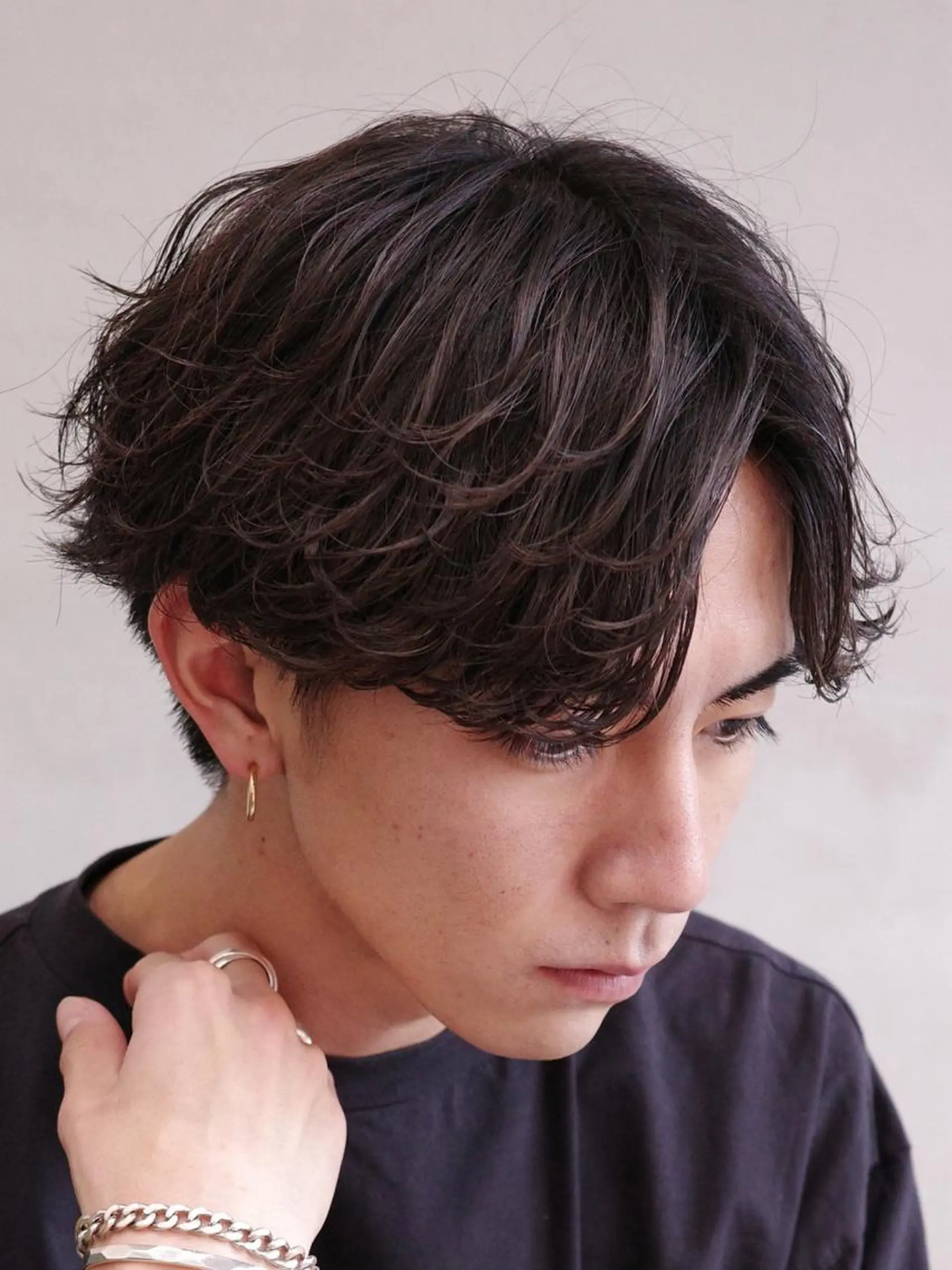 ショート パーマ メンズ メンズパーマ ツイストスパイラルパーマ 波巻きパーマ ニュアンスパーマ スパイラルパーマ fifth リュウセイのヘアスタイル