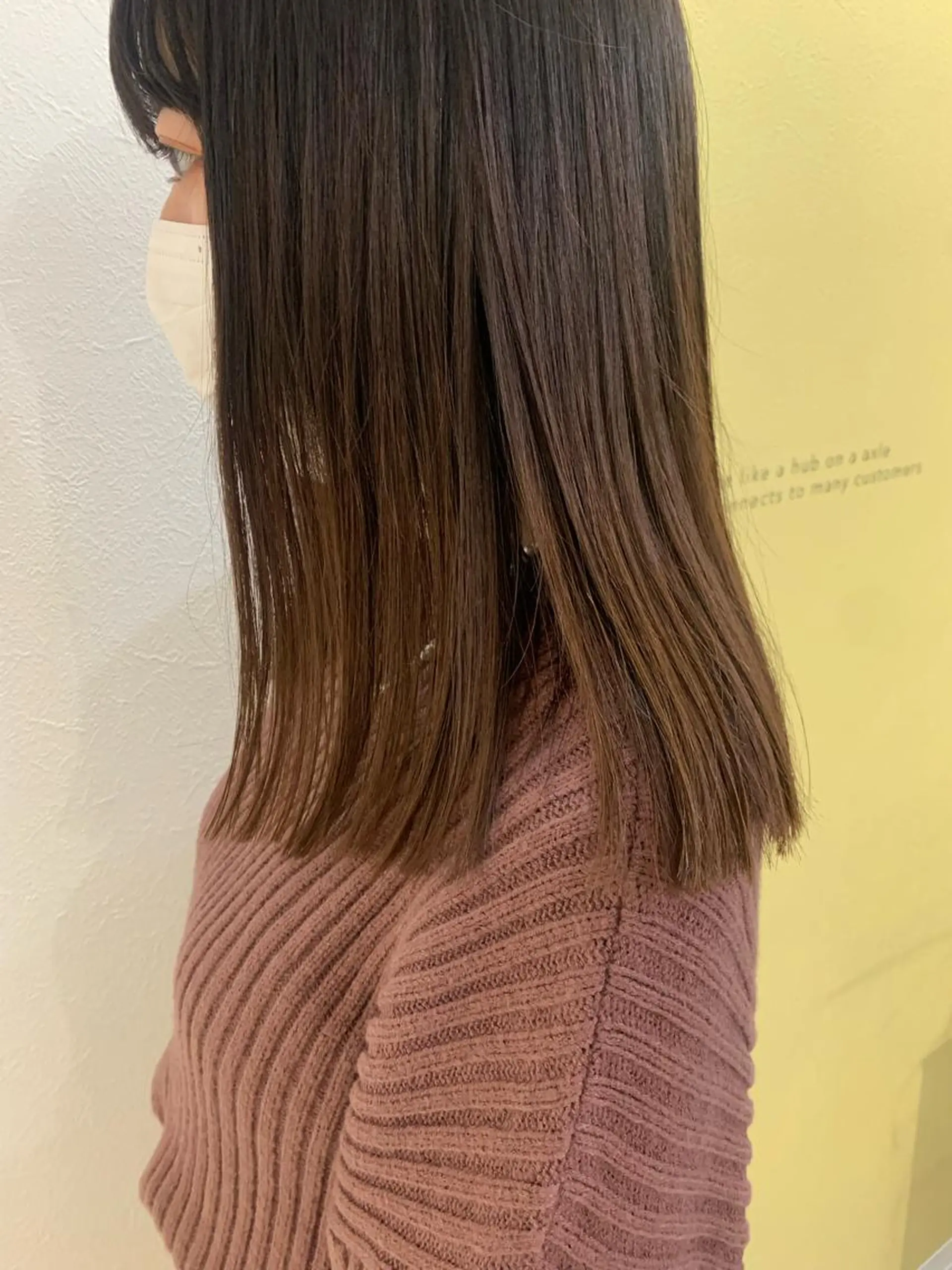 セミロング カット トリートメント hub hair レイヤー/透明感のヘアスタイル