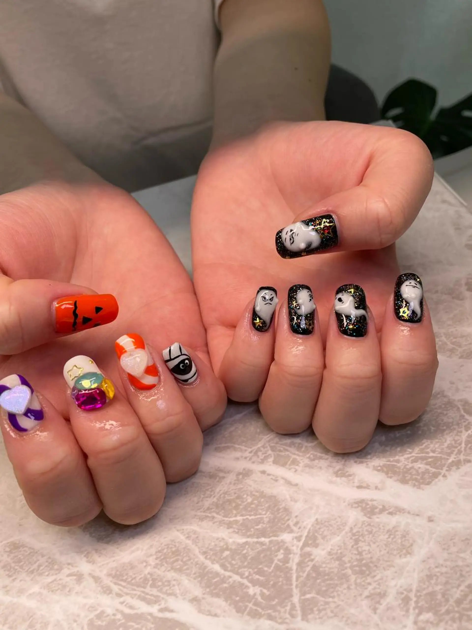 ネイル ハンドネイル YOUTH nails waxing所属・YOUTH natsumiのネイルデザイン