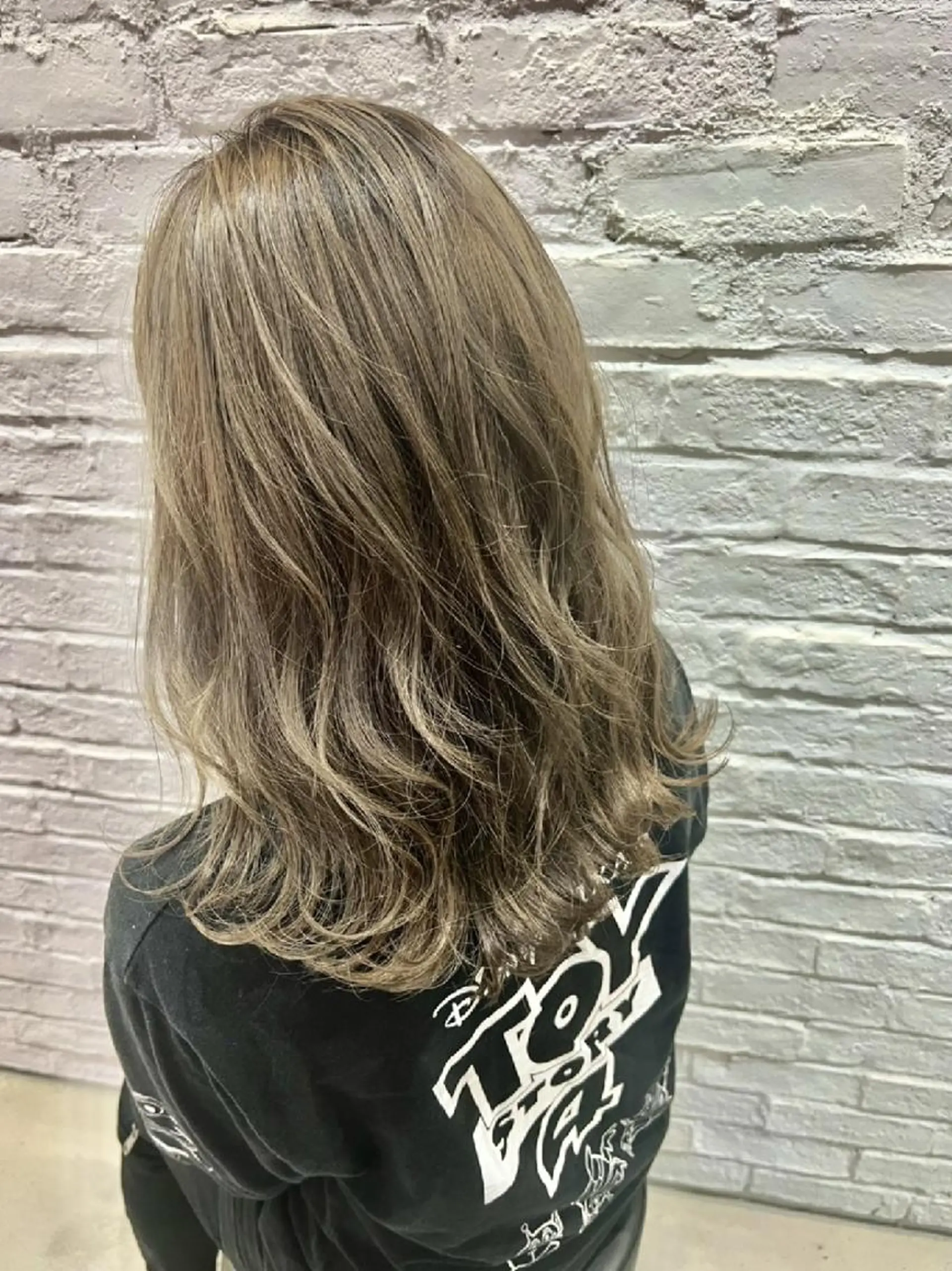 セミロング カット ヘアカラー トリートメント 永野 翔平のヘアスタイル