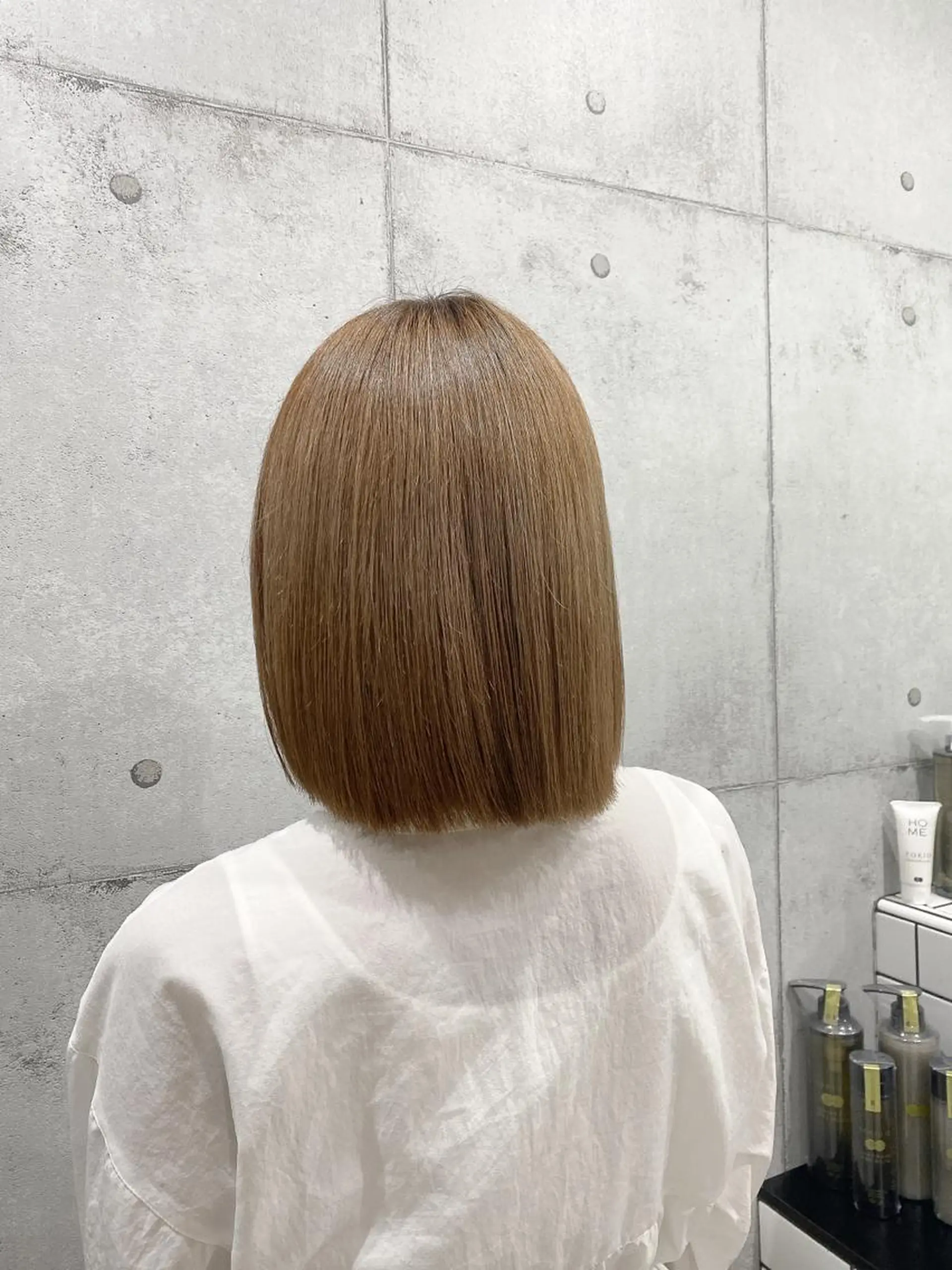 ショート カラー newi赤羽 HINATAのヘアスタイル