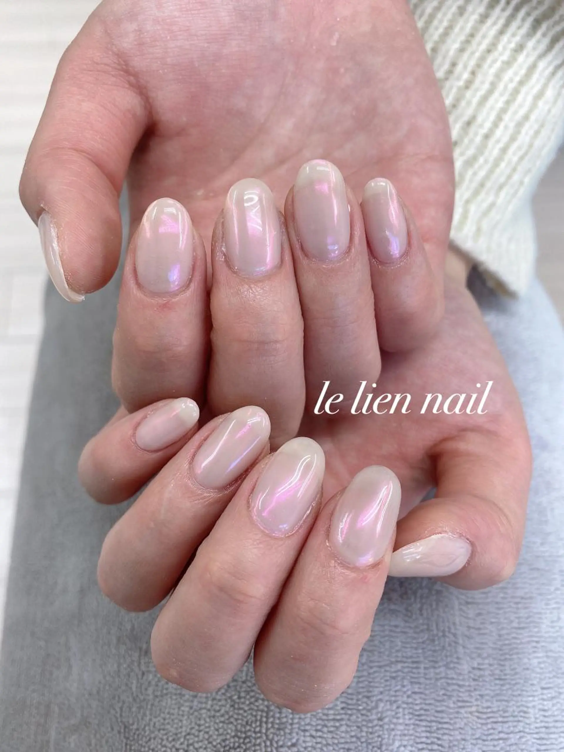 ネイル オーロラネイル ミラーネイル ワンカラーネイル ピンク ホワイト le lien nailのネイルデザイン